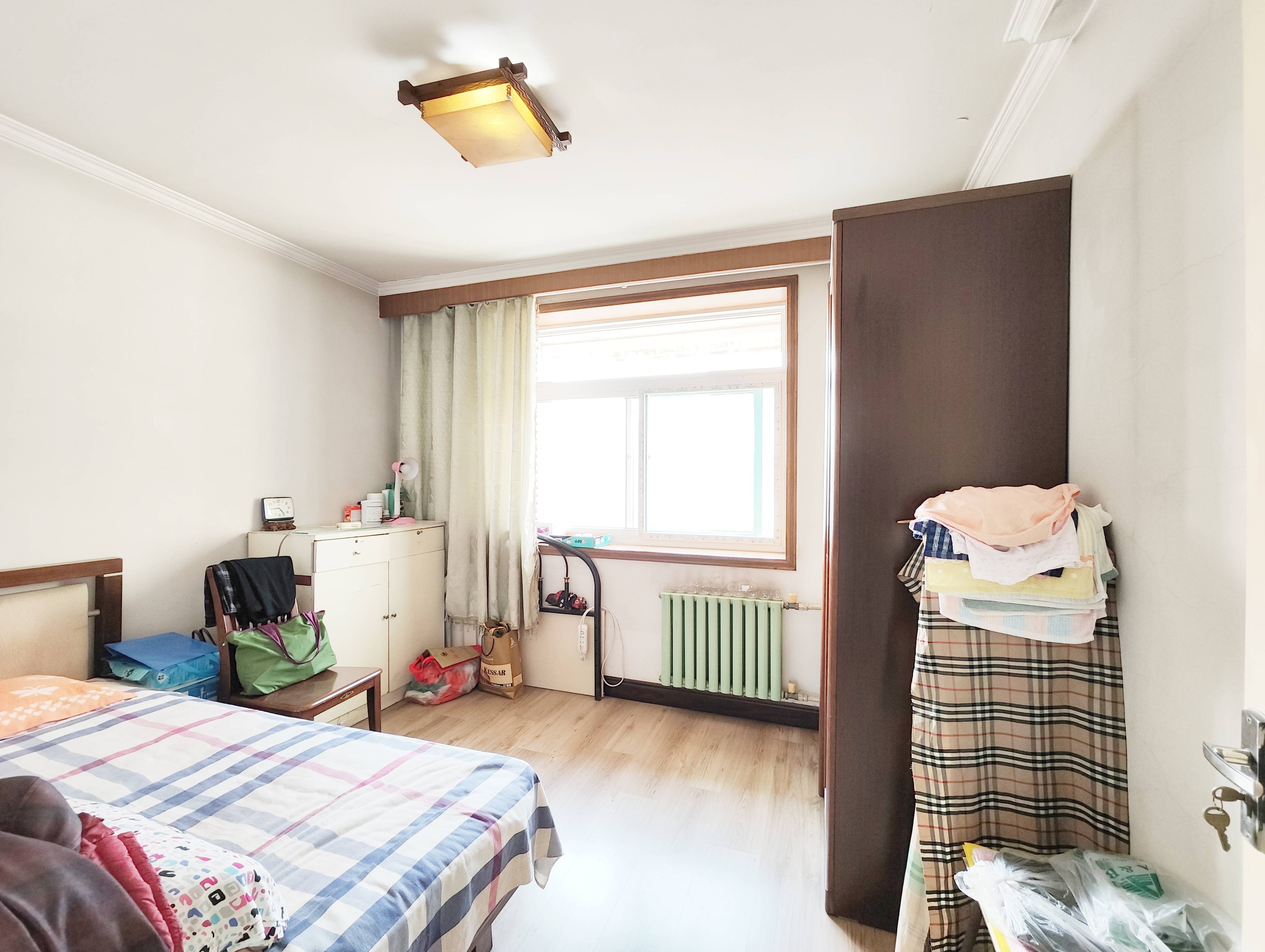 纬十二路重汽宿舍