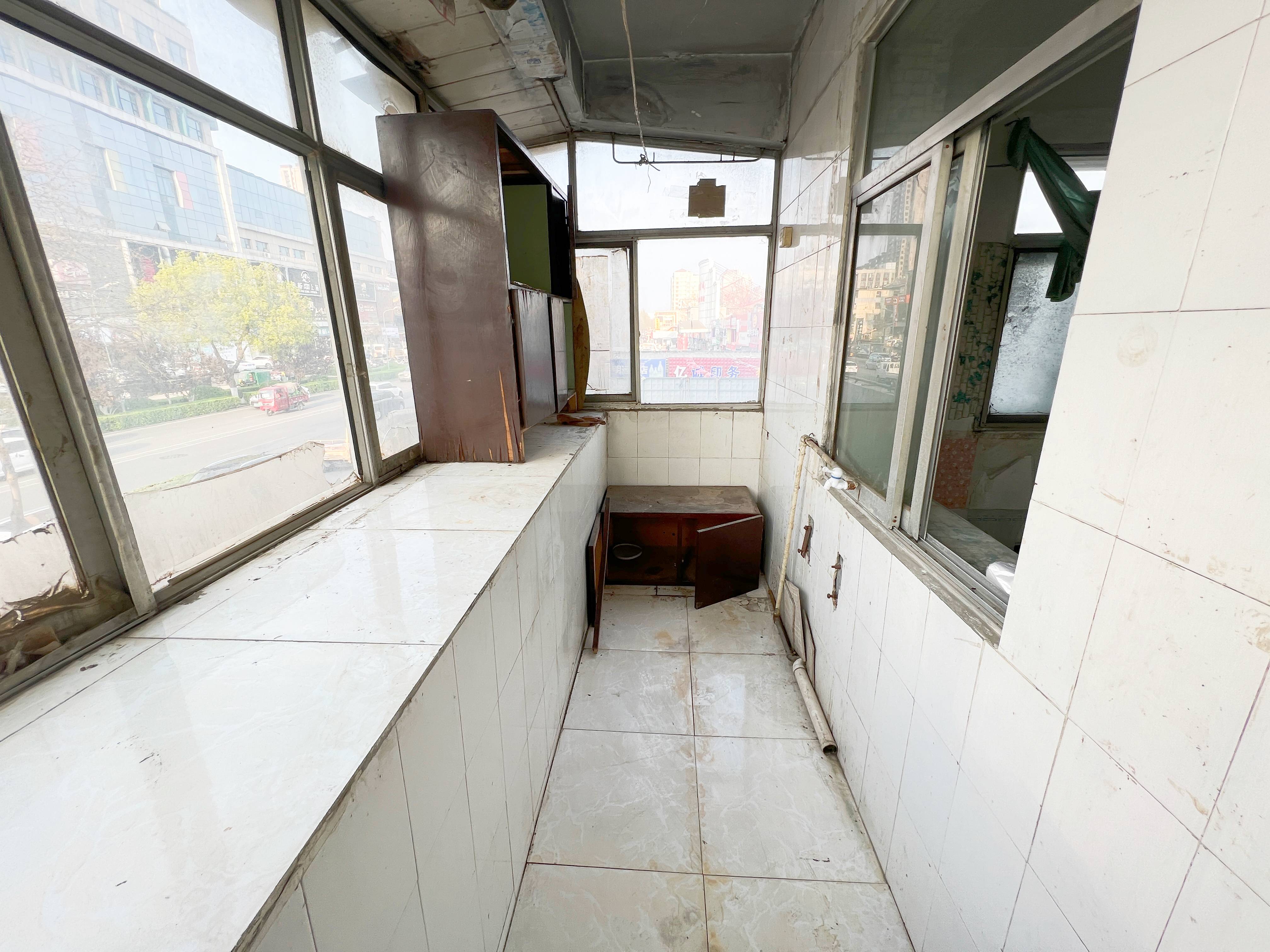 标山南路16号院