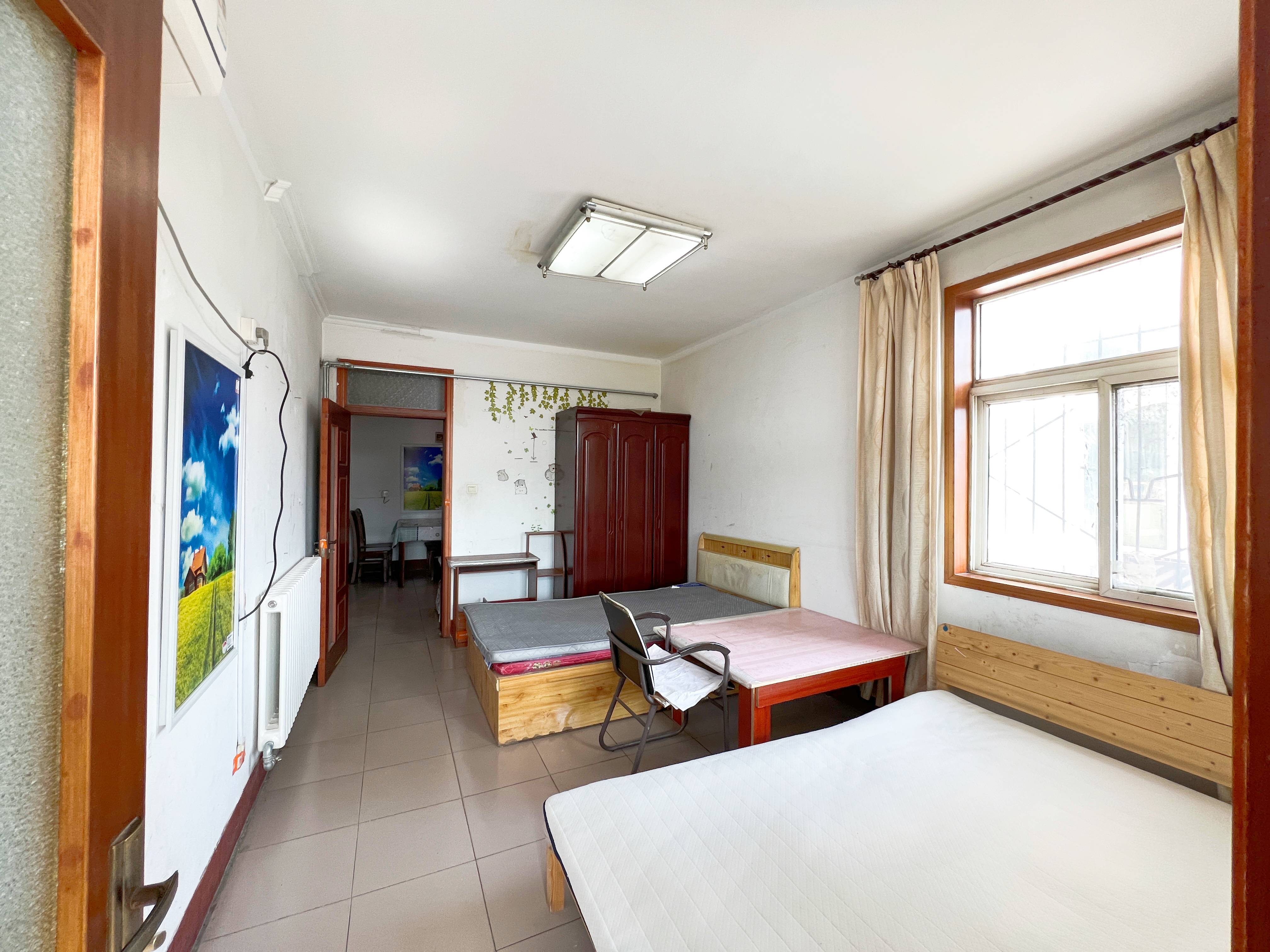 黄岗东路单位宿舍