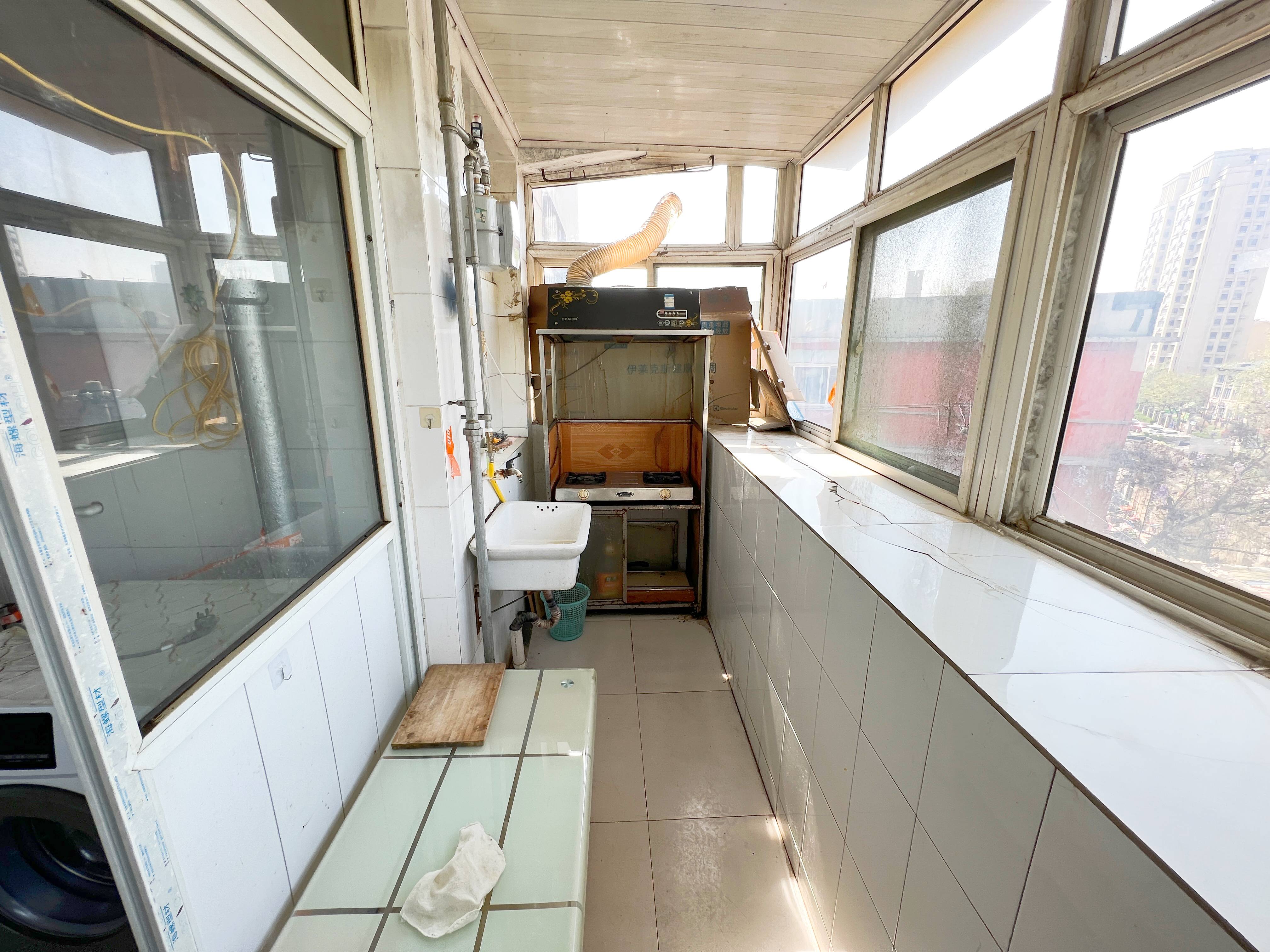 黄岗东路单位宿舍