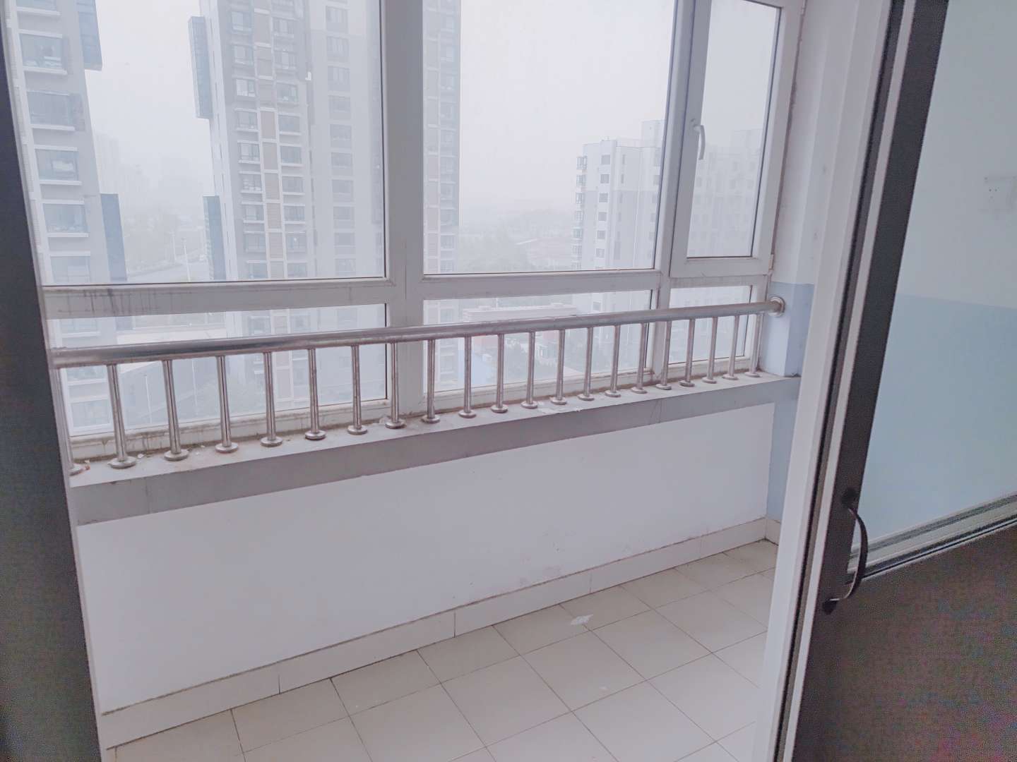 港基滨河华庭