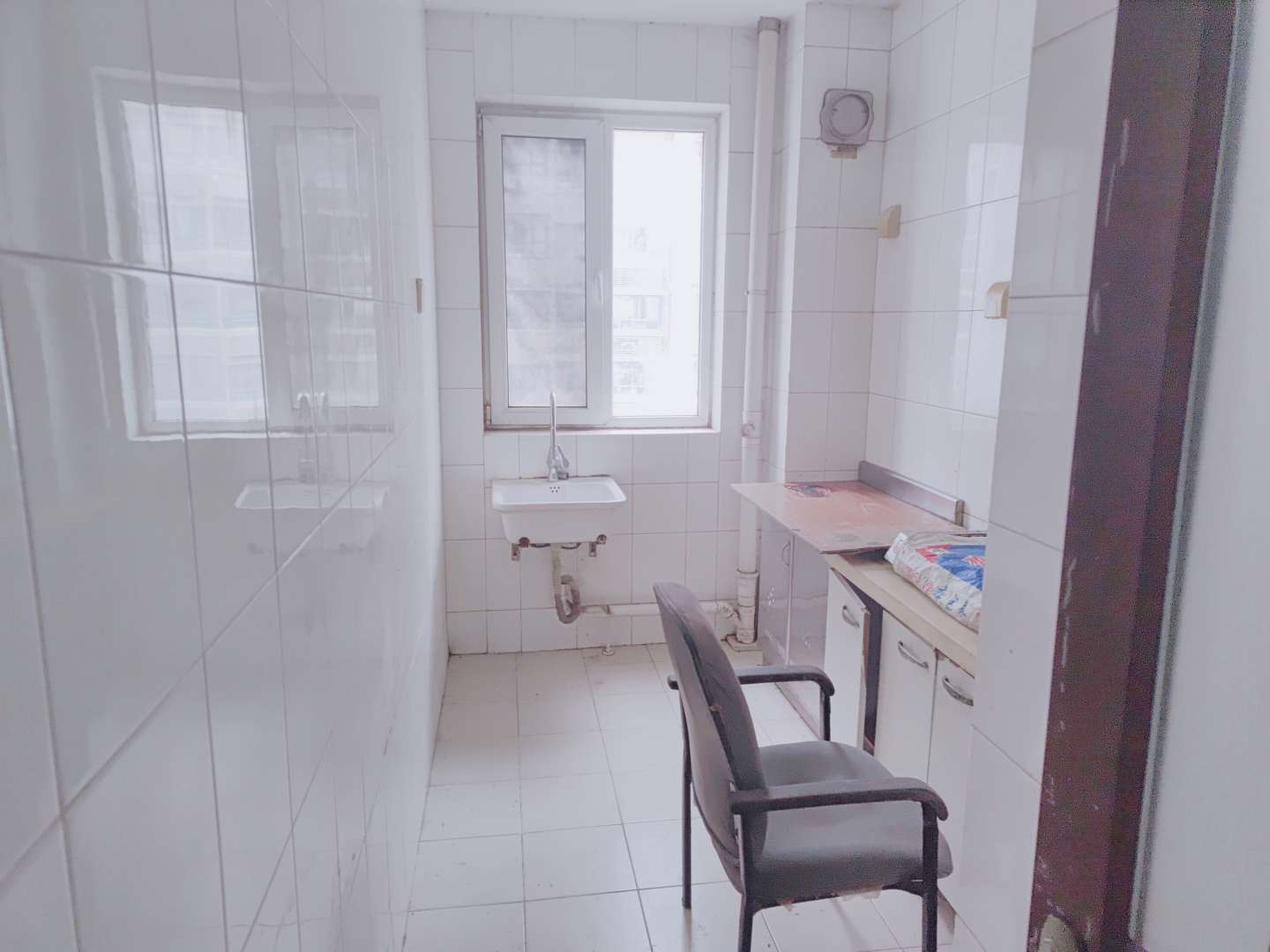 港基滨河华庭