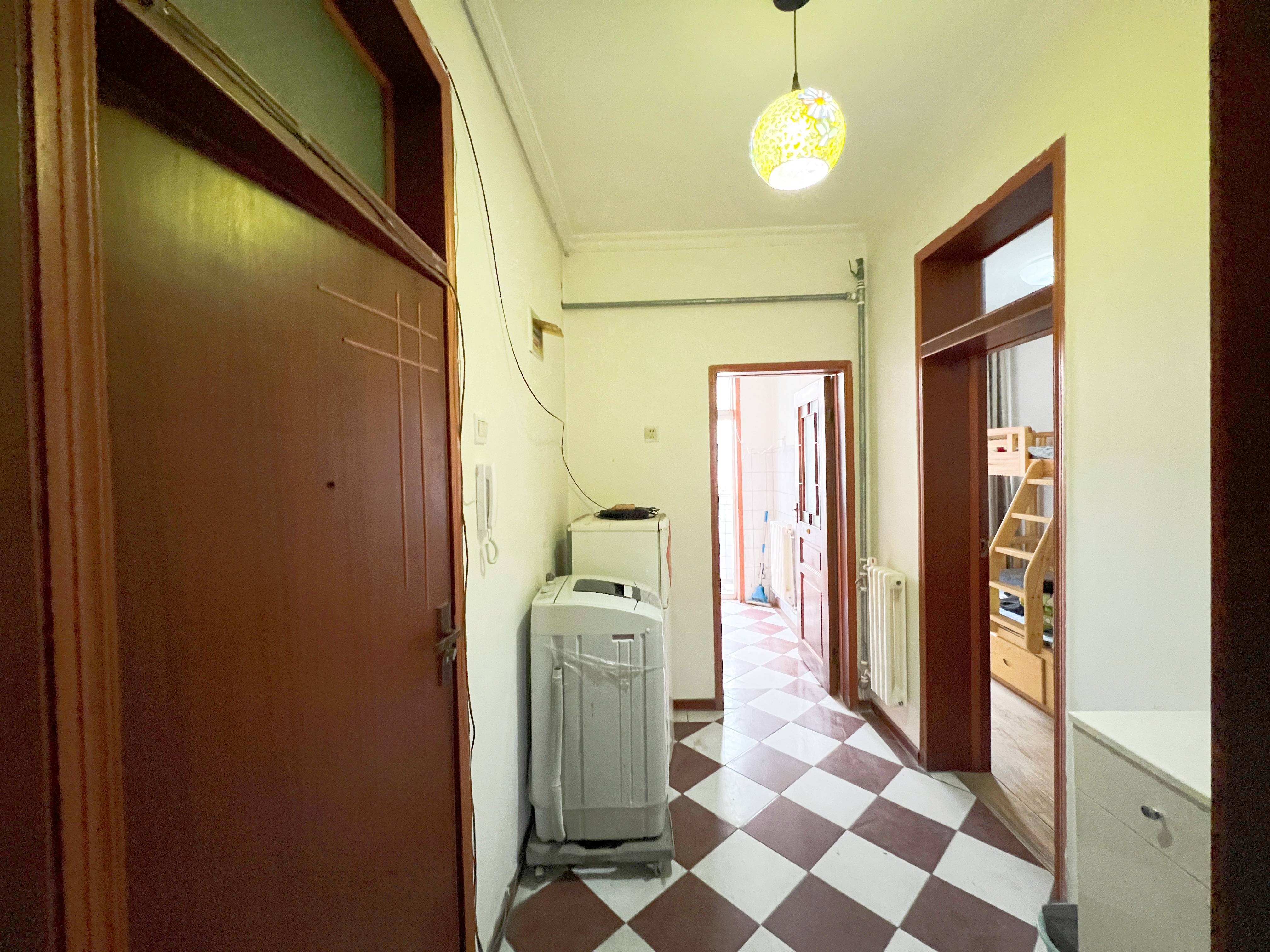  无影山新村 南北