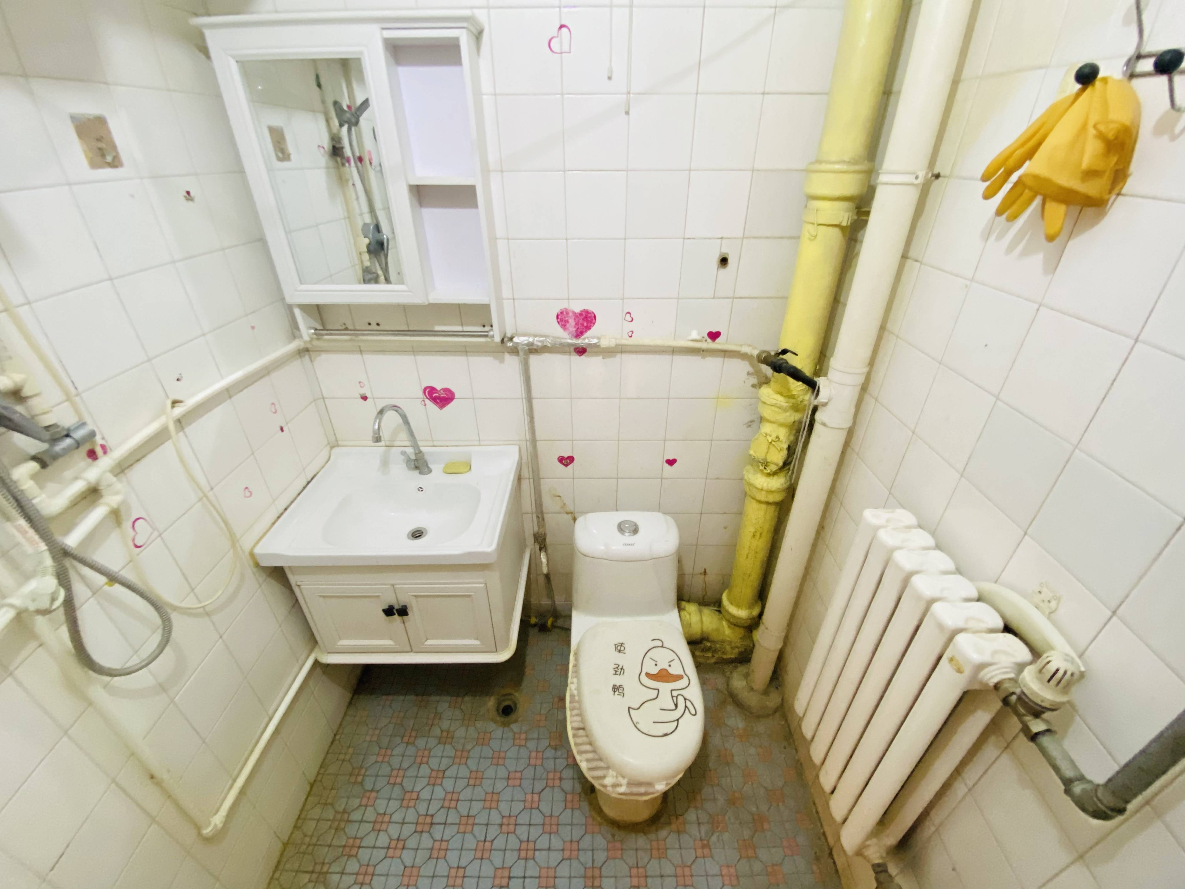 济钢新村中心区