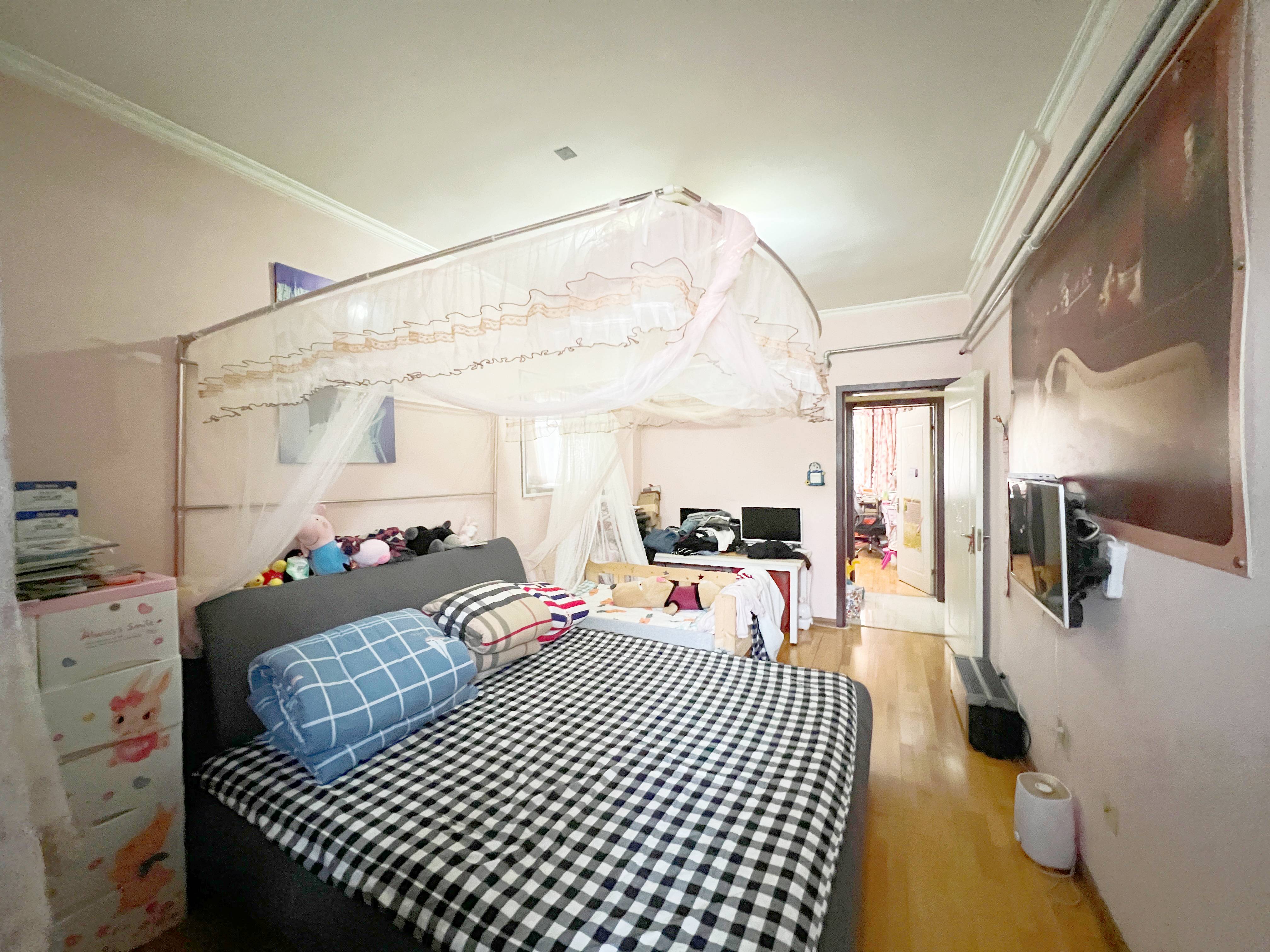 交校路路桥集团宿舍