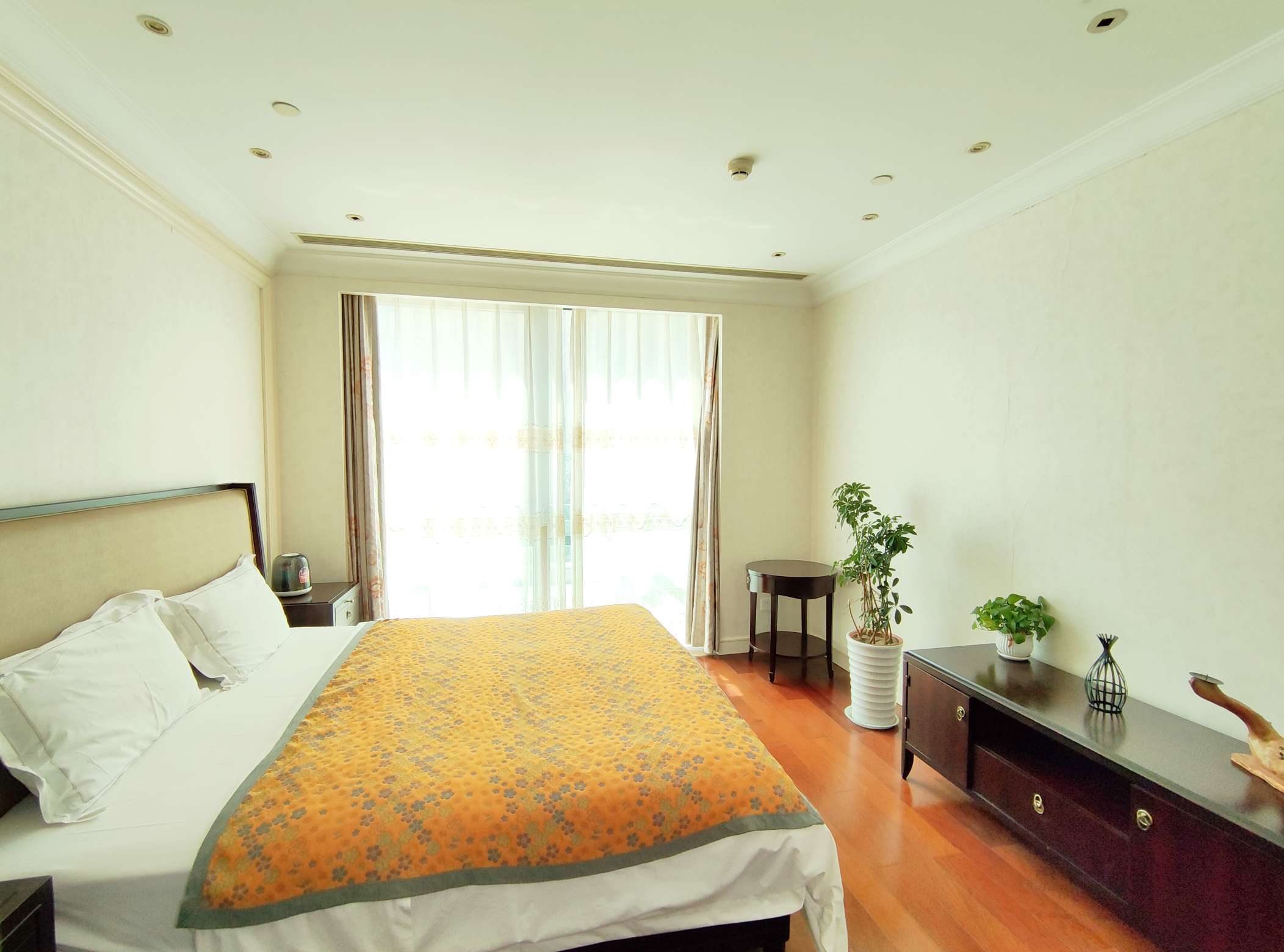 海尔绿城全运村玉兰公寓