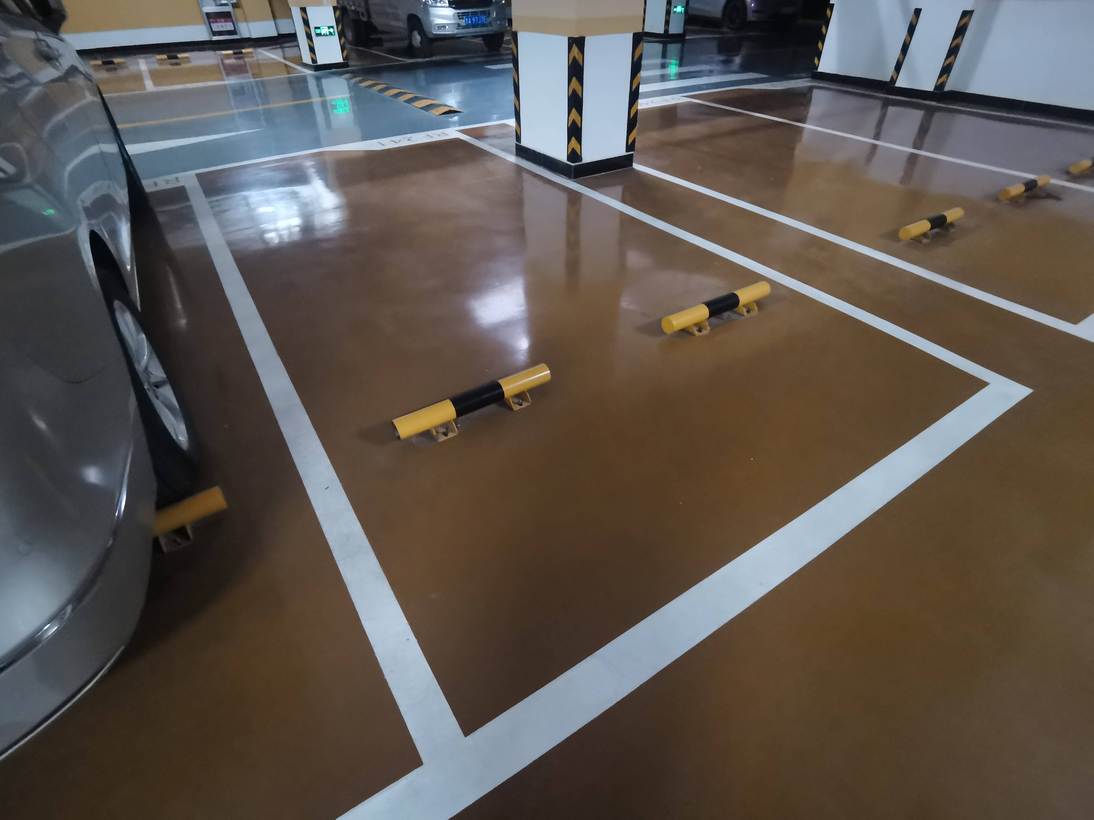 鲁能领秀城车位商铺