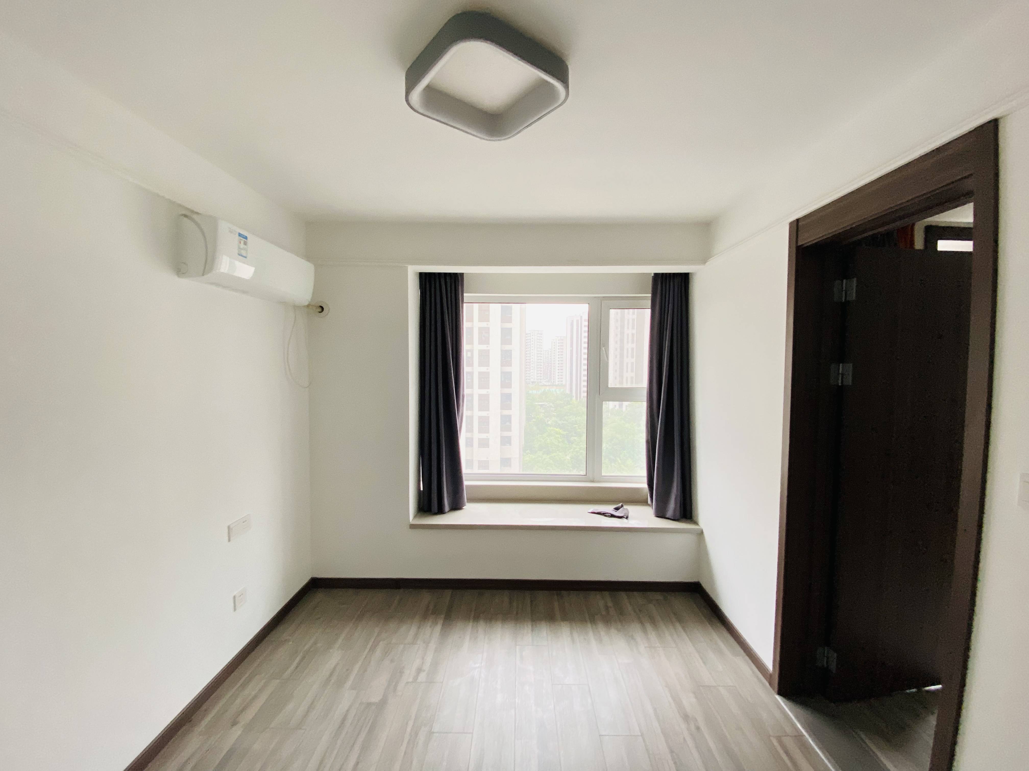 万科龙湖城市之光