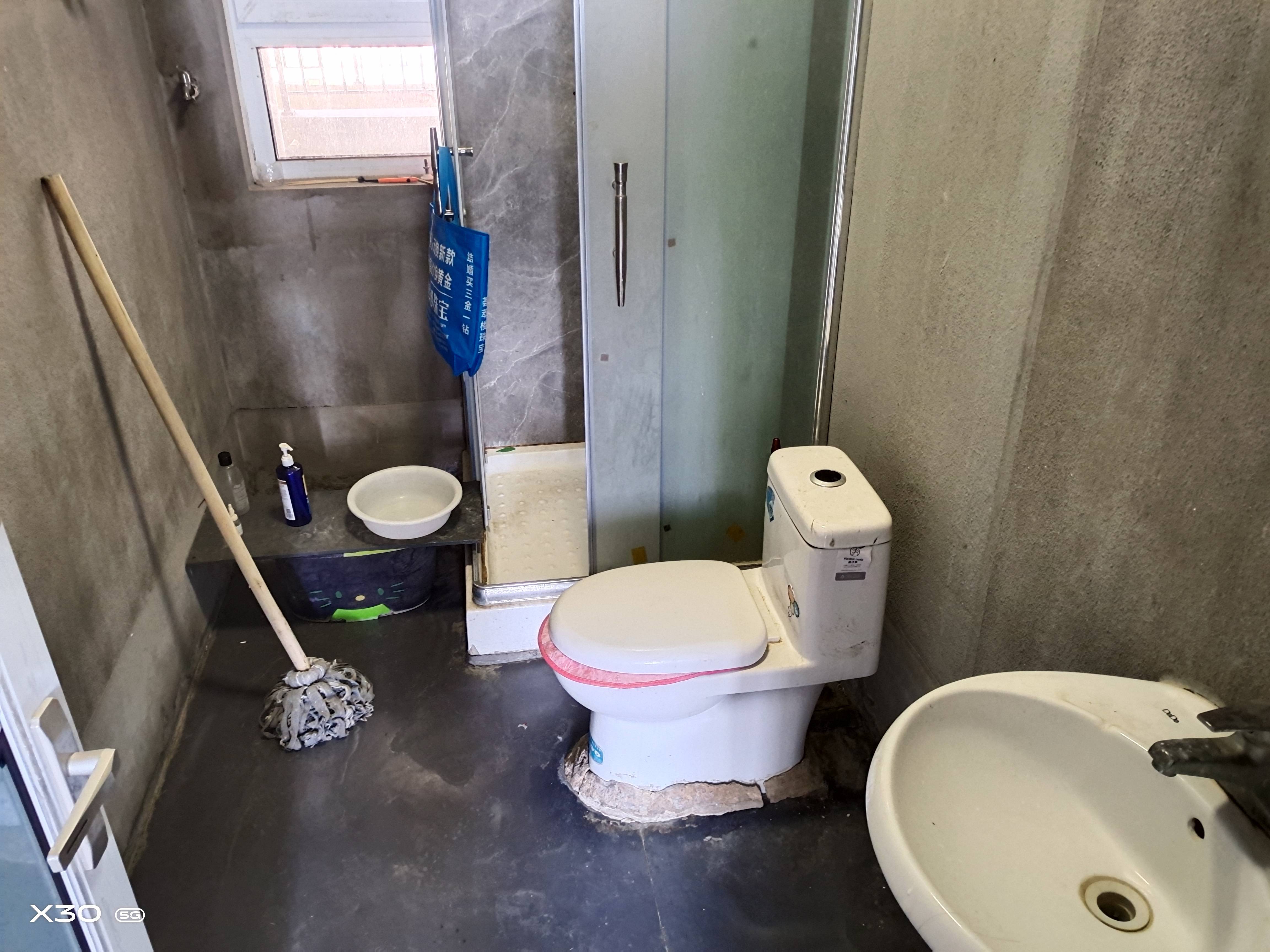 绿地新里香榭丽公馆