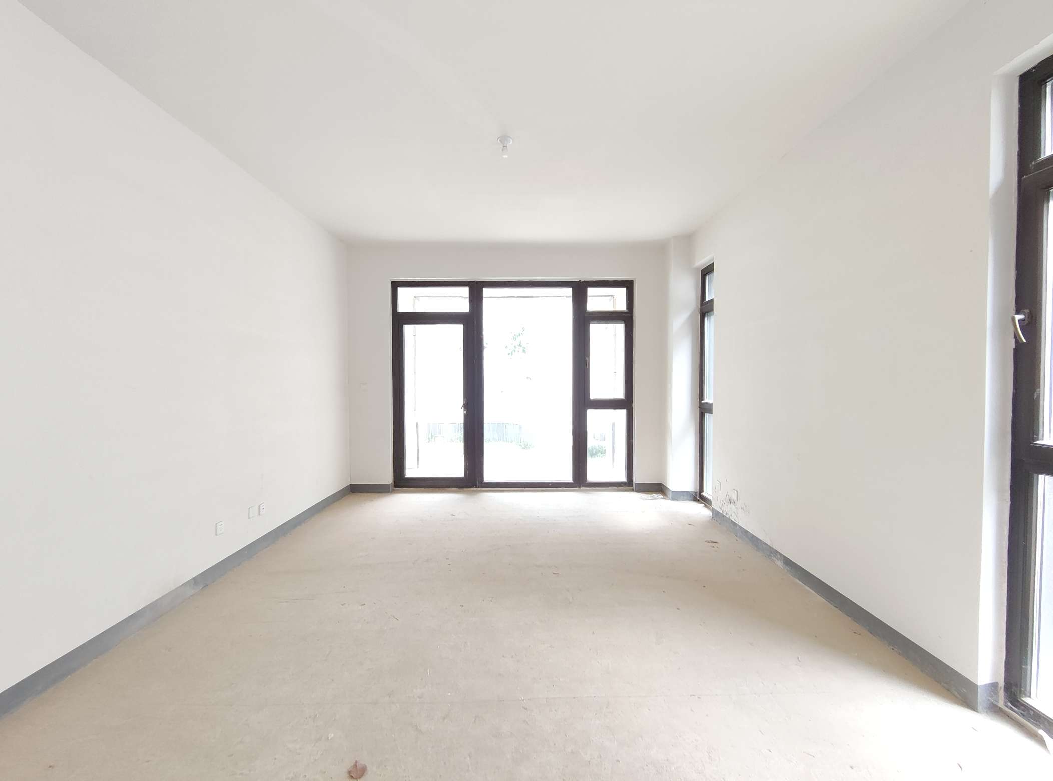  泰禾济南院子 南北