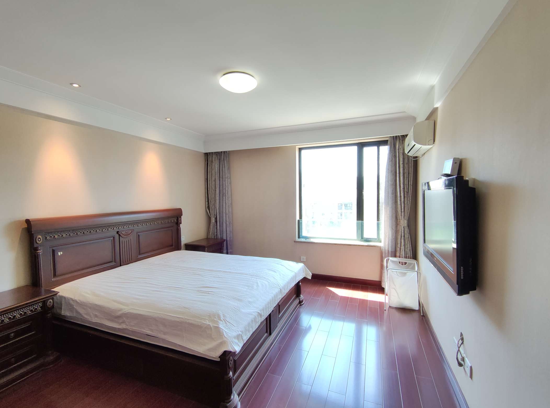 海尔绿城百合园