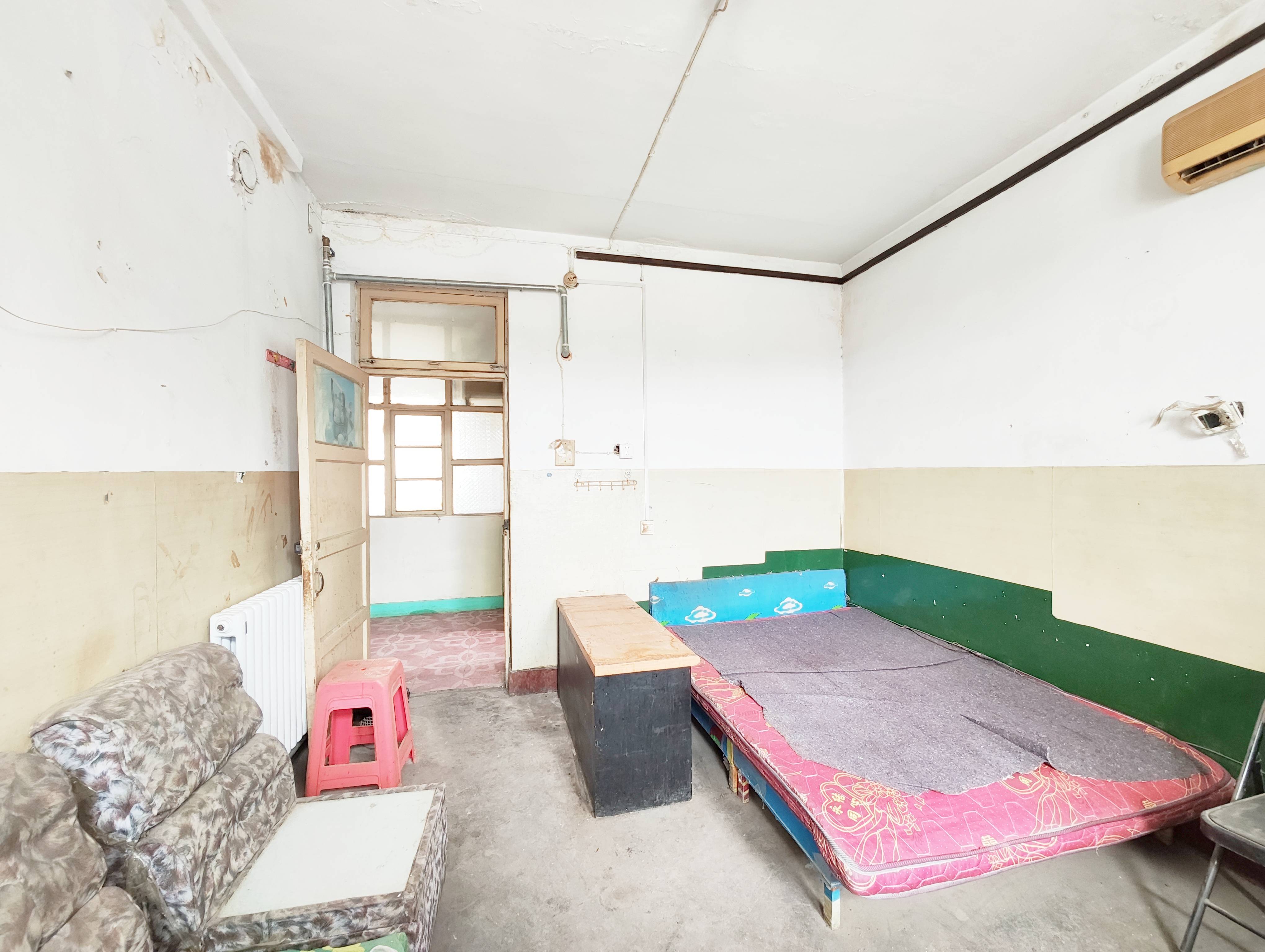 纬十二路单位宿舍