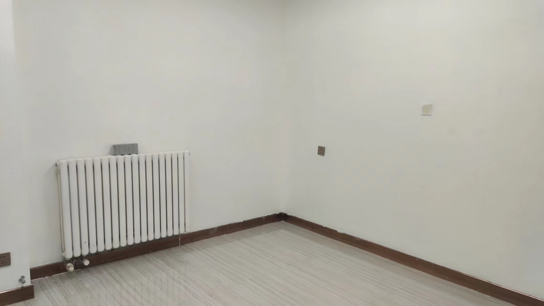 南益名泉春晓公寓