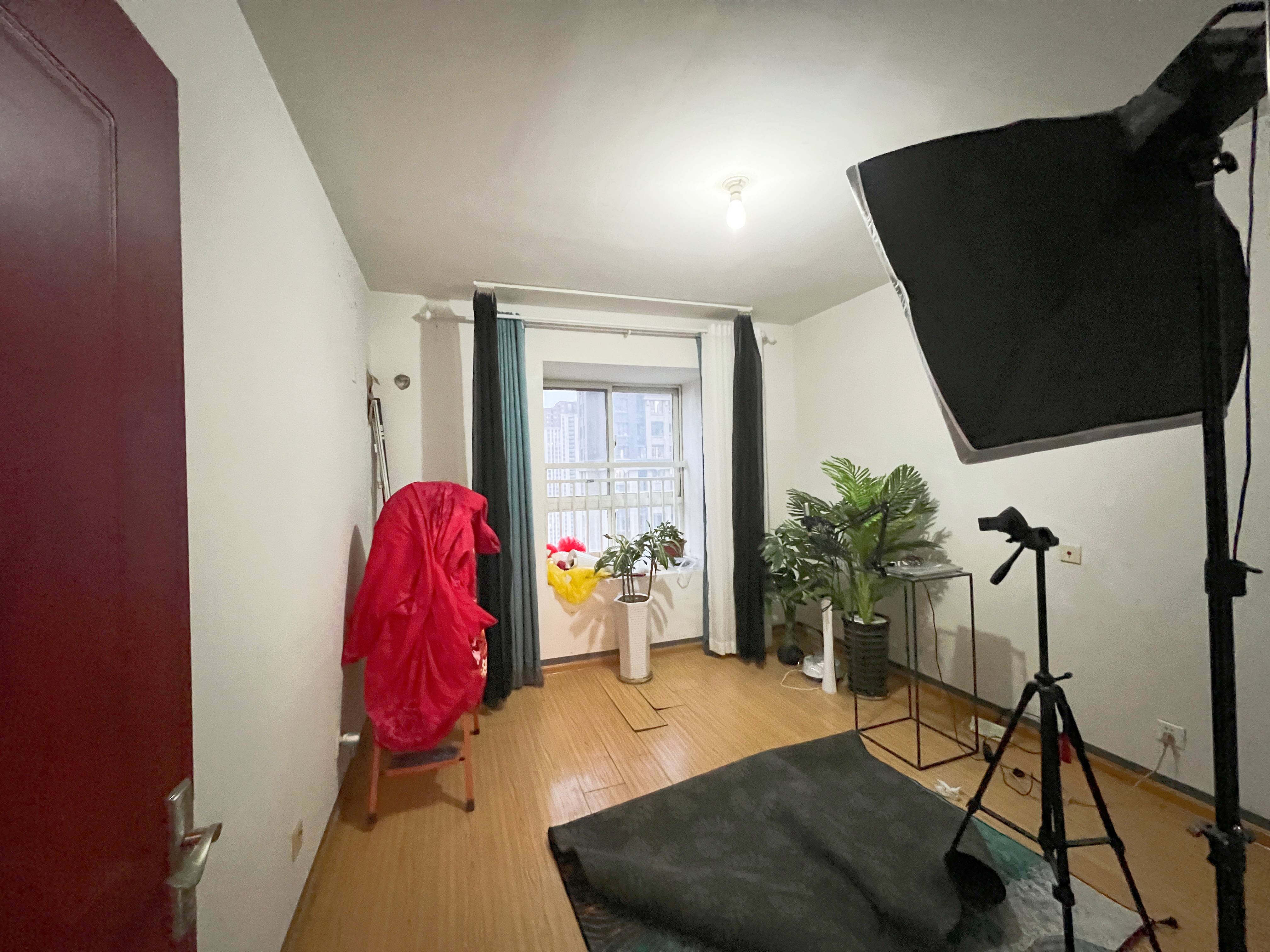 绿地新里梵尔赛公馆