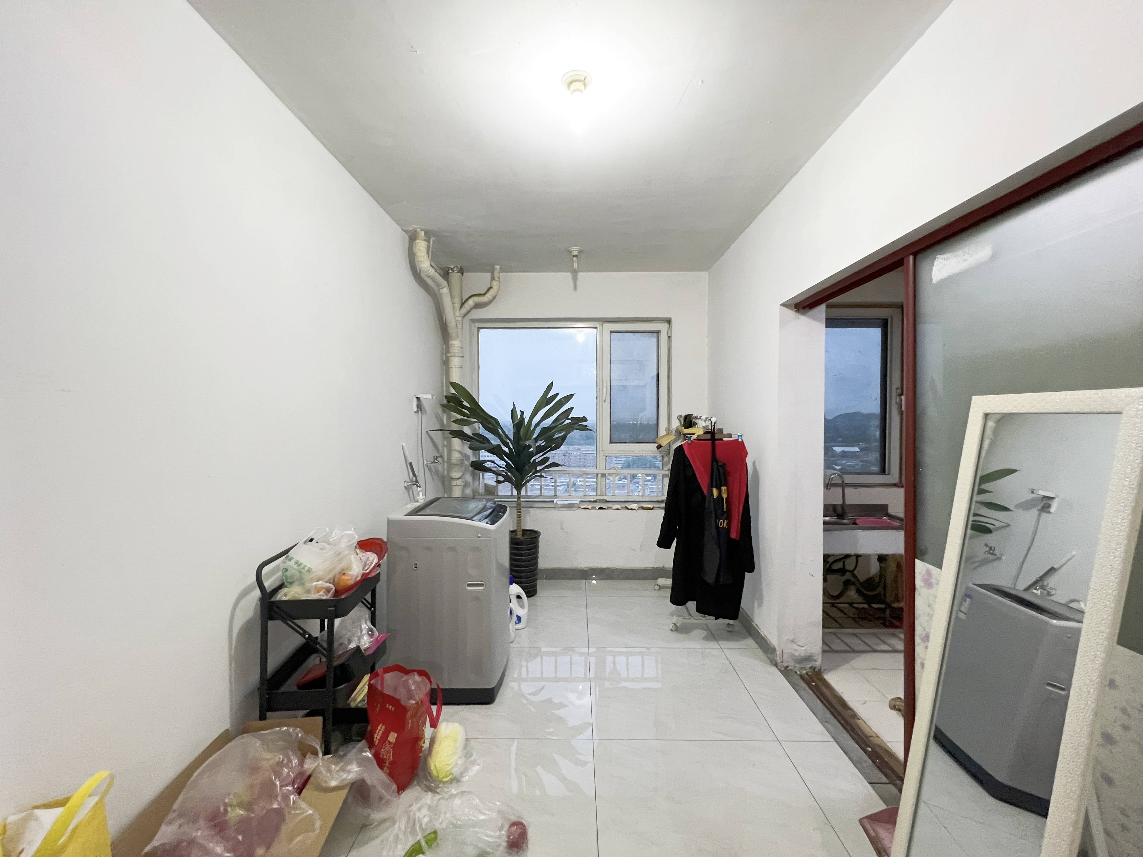 绿地新里梵尔赛公馆