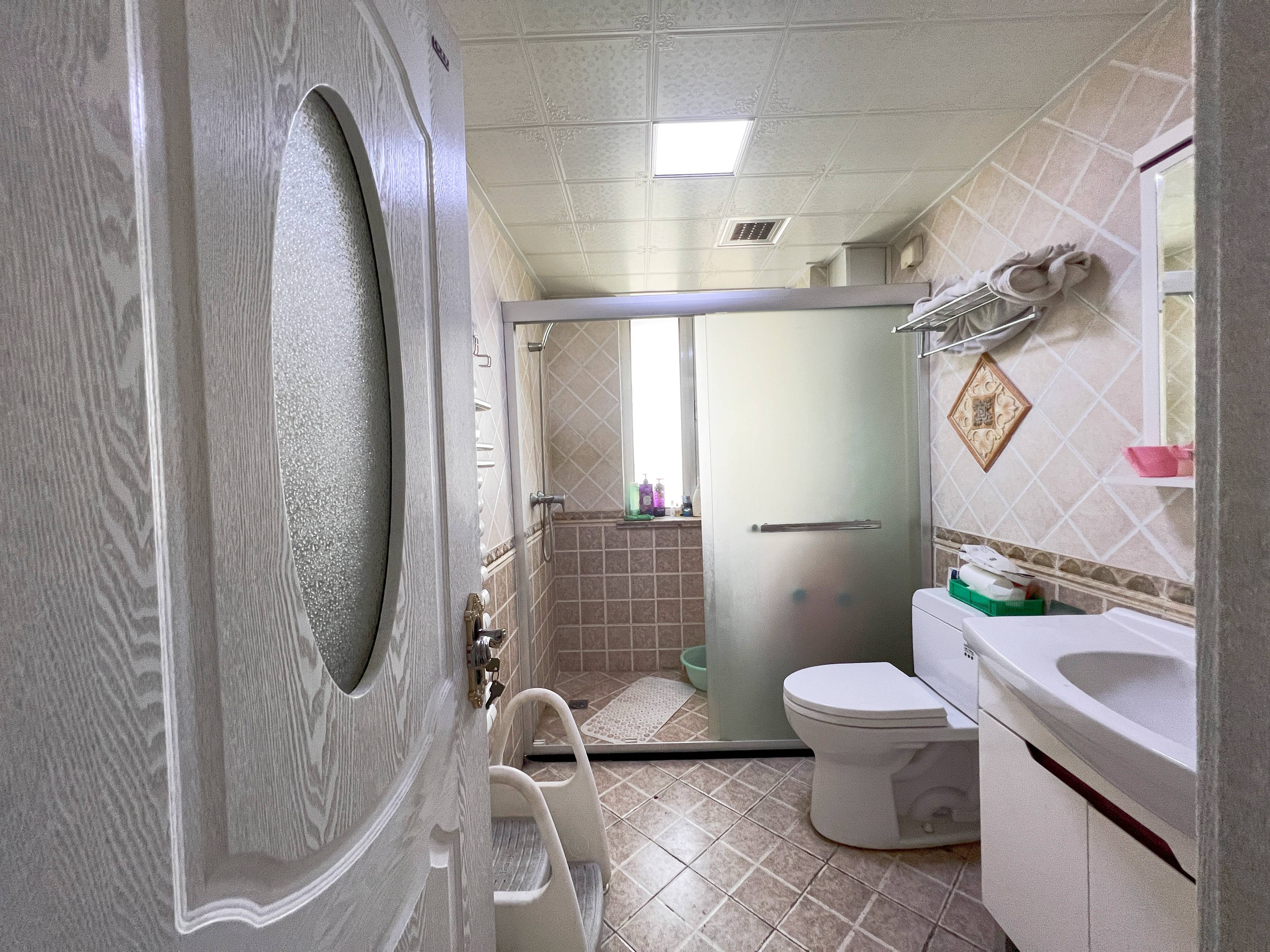 绿地新里梵尔赛公馆