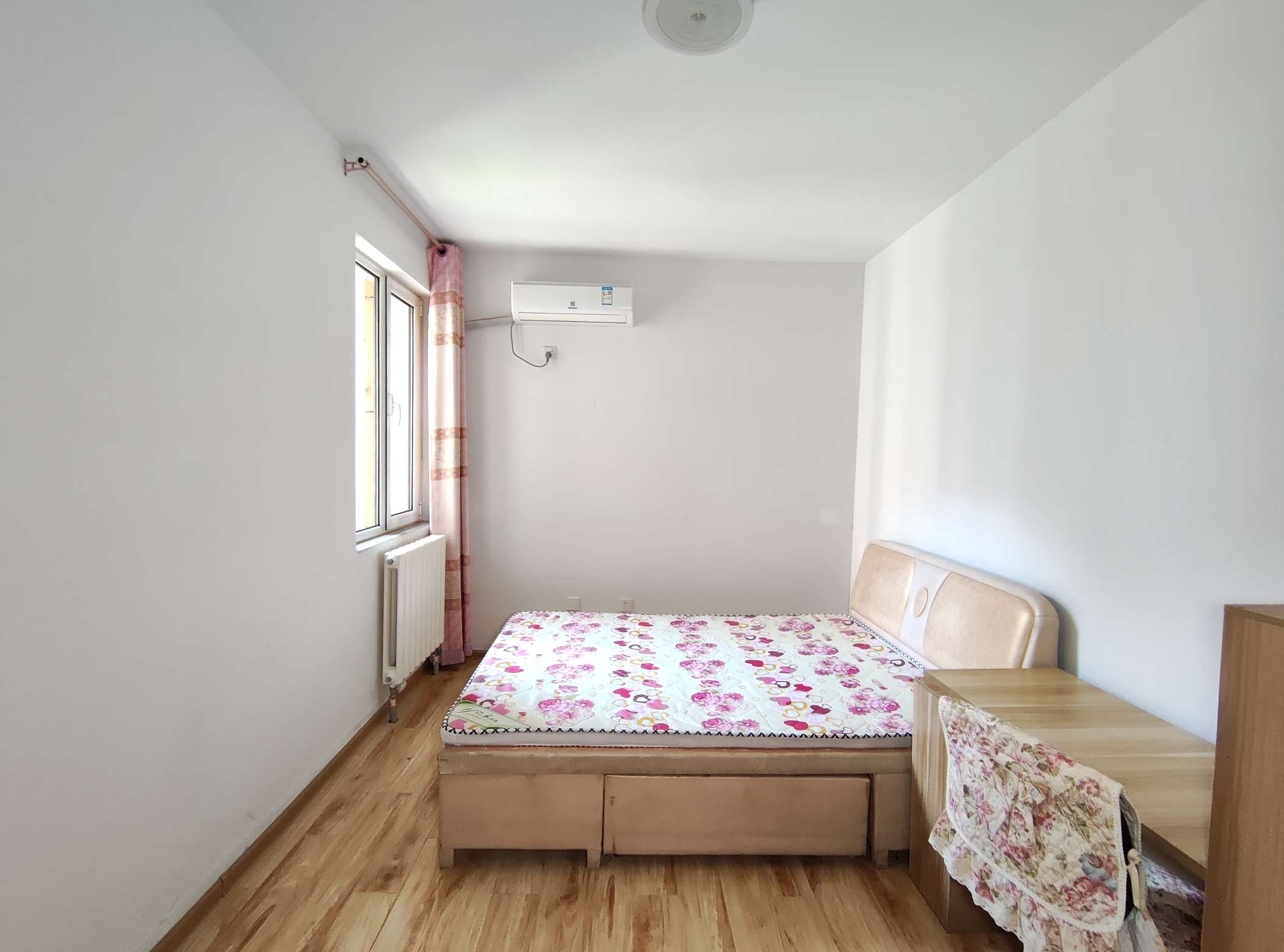 东城逸家逸俊园