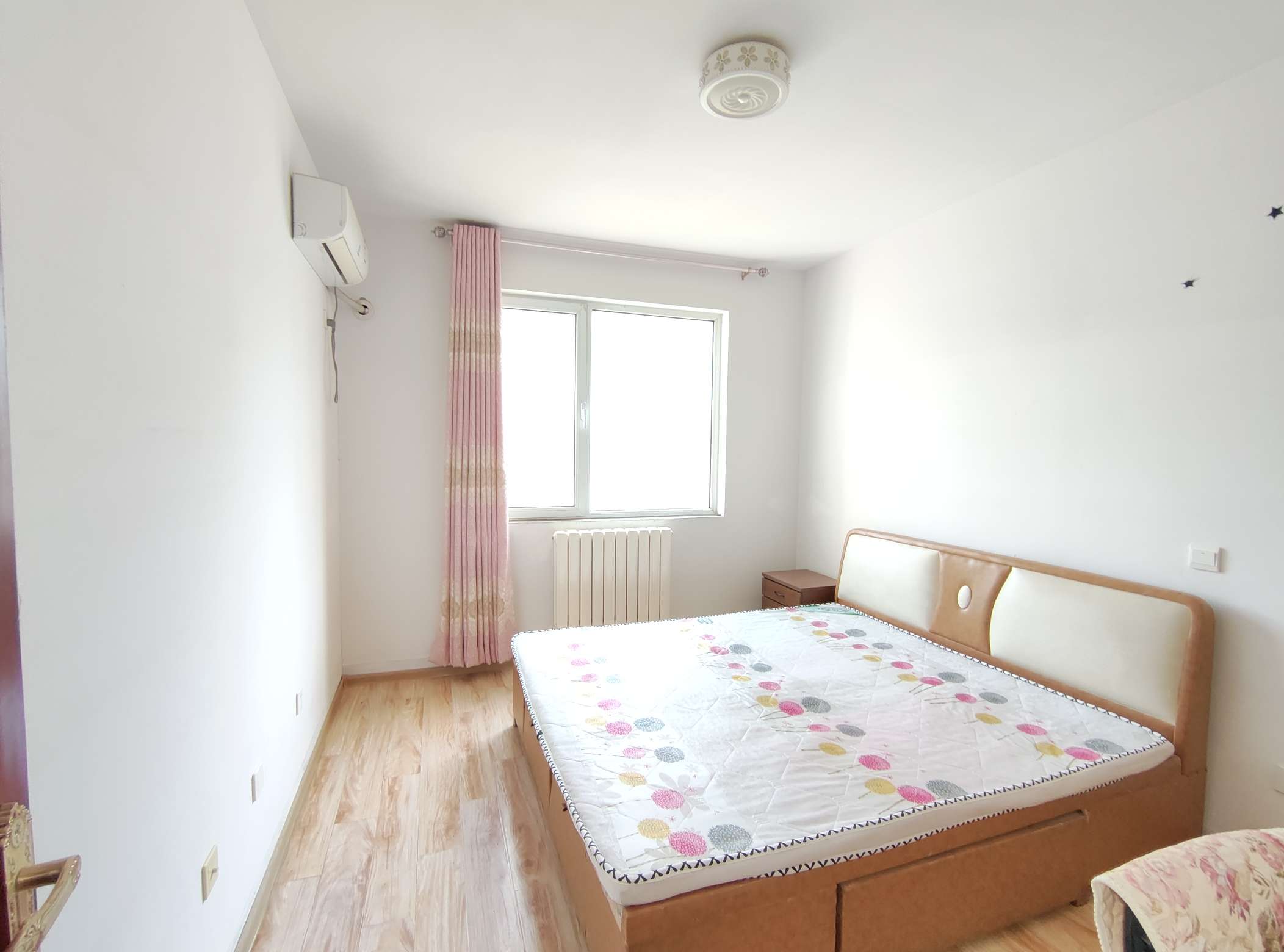 东城逸家逸俊园