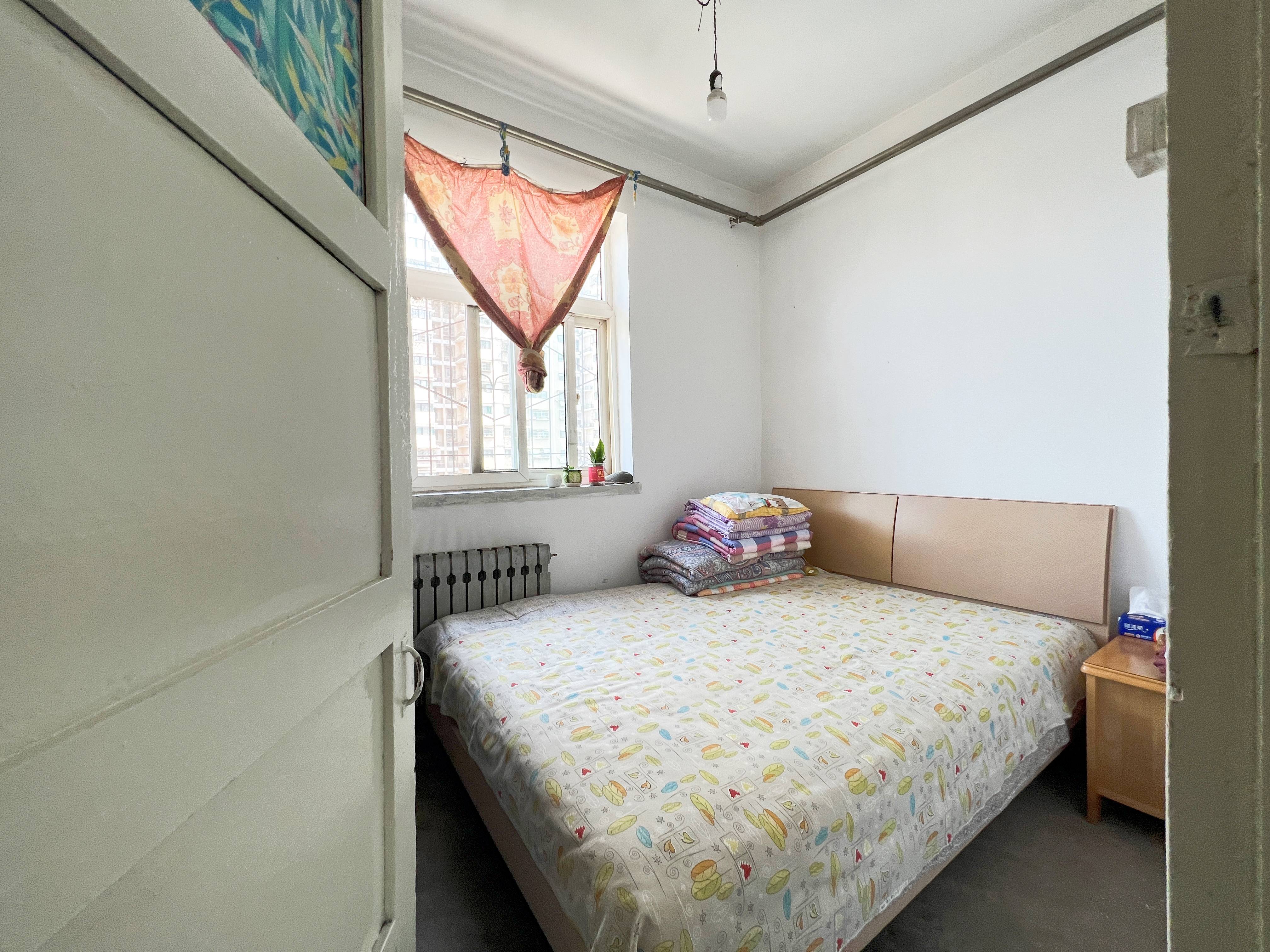 万盛街单位宿舍