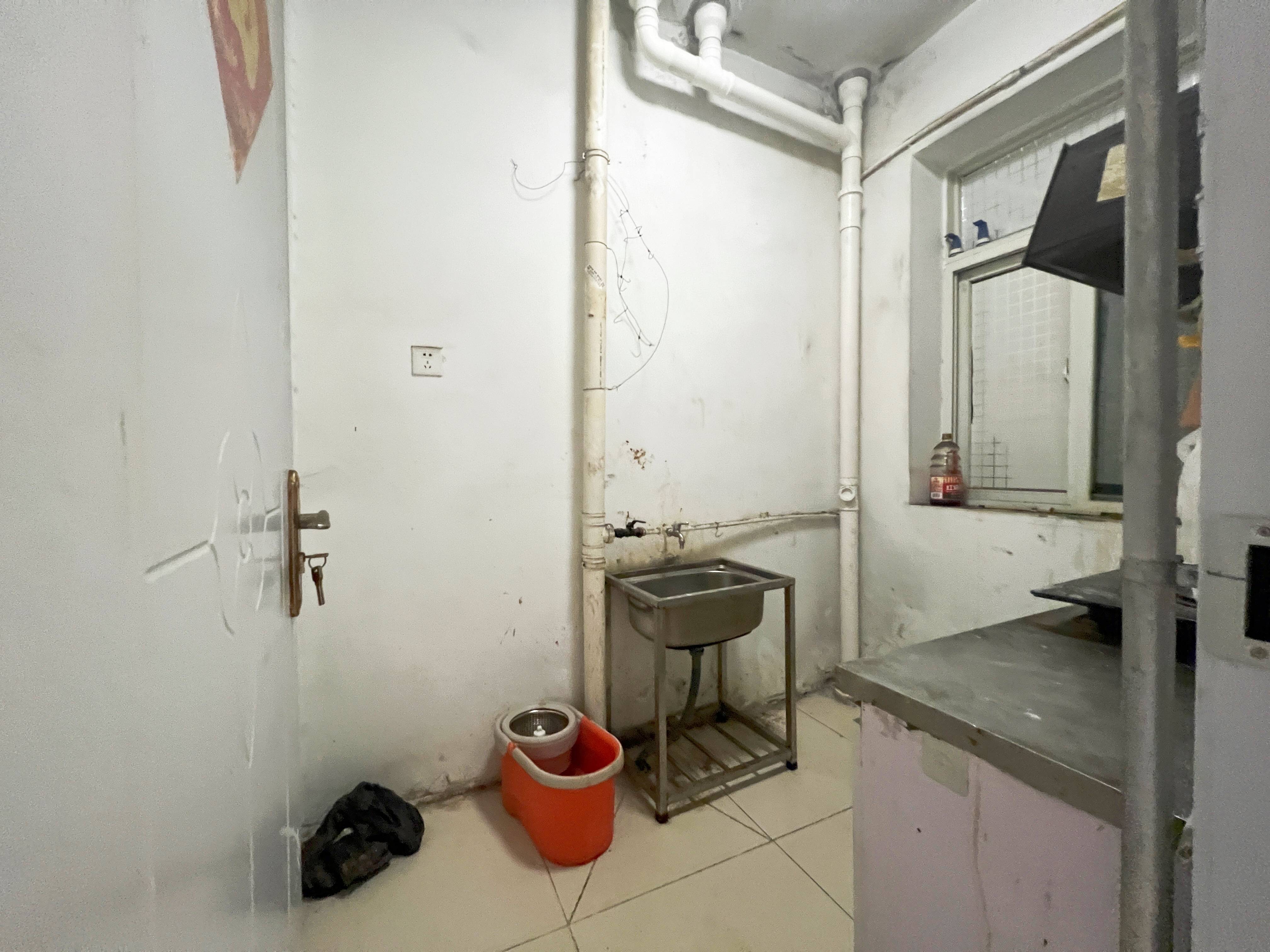 黄岗东路单位宿舍