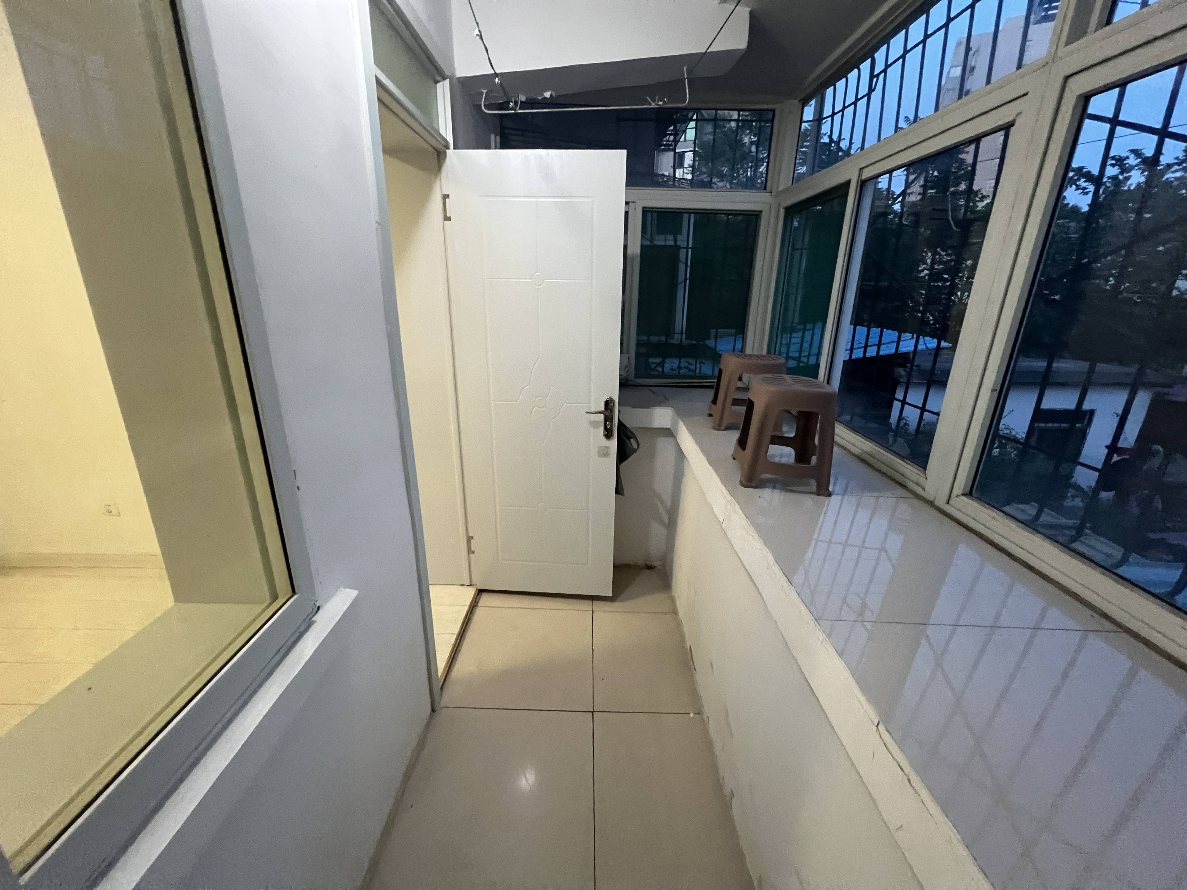 黄岗东路单位宿舍