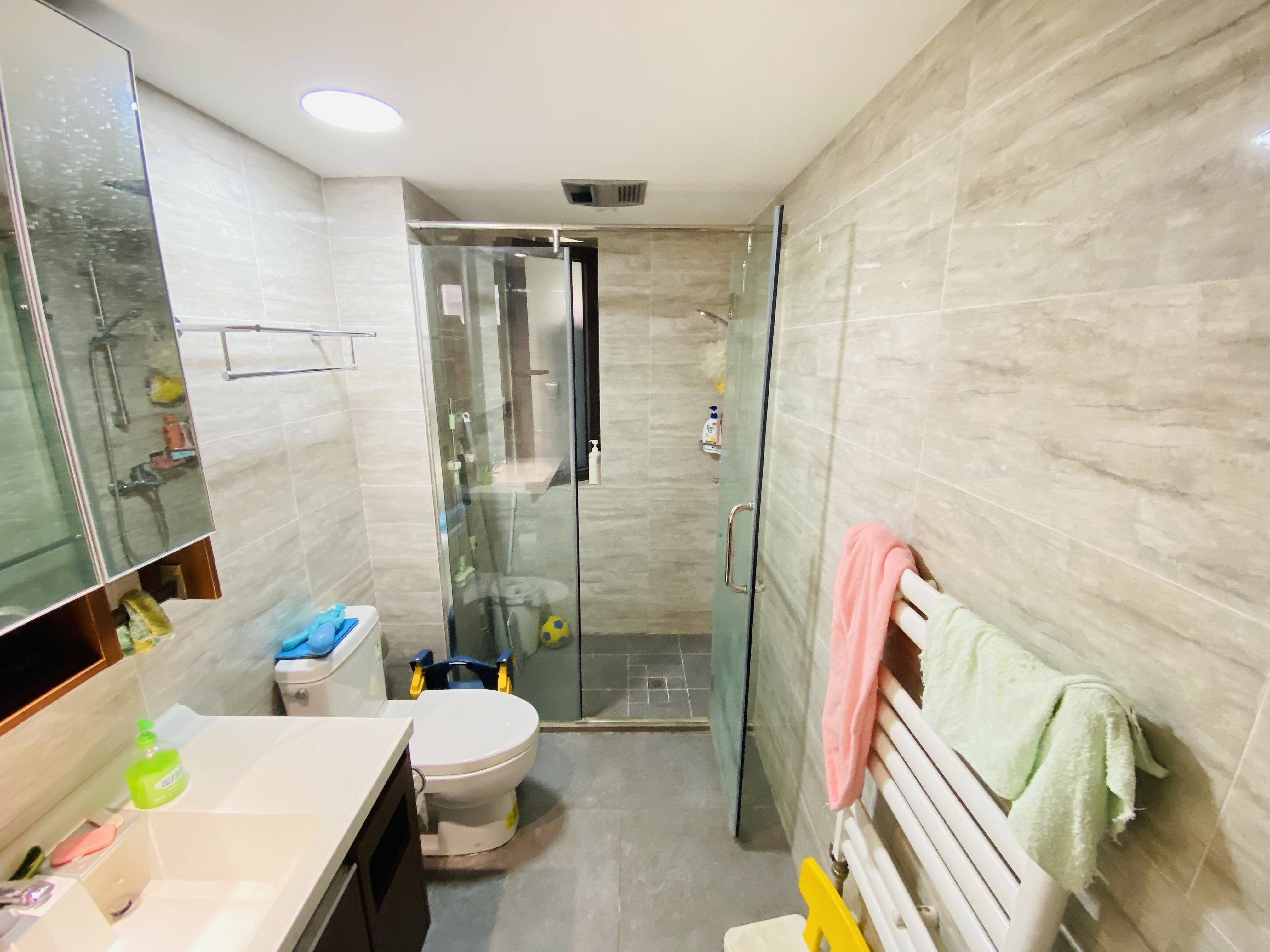 旭辉银盛泰金域蓝山