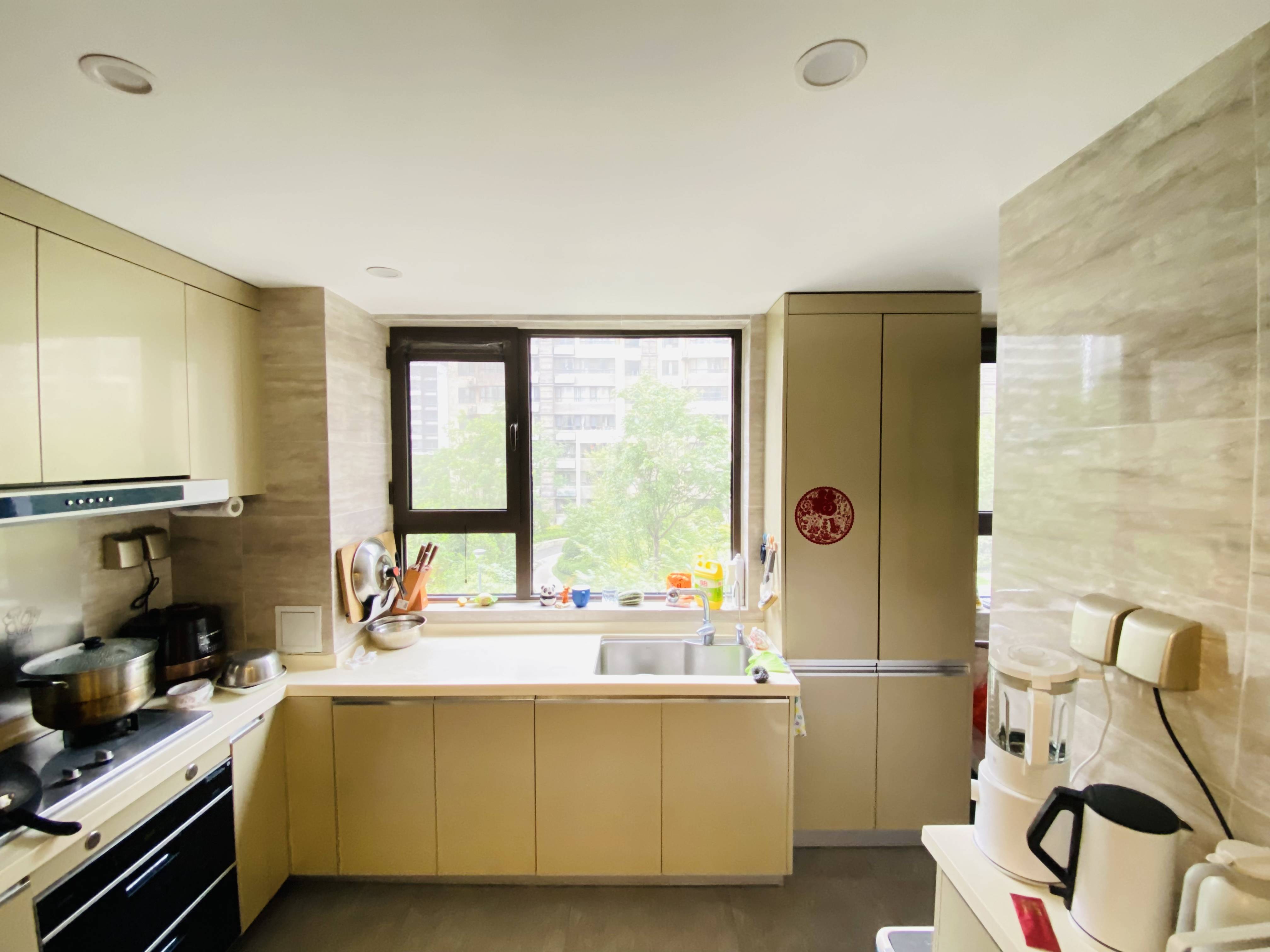 旭辉银盛泰金域蓝山