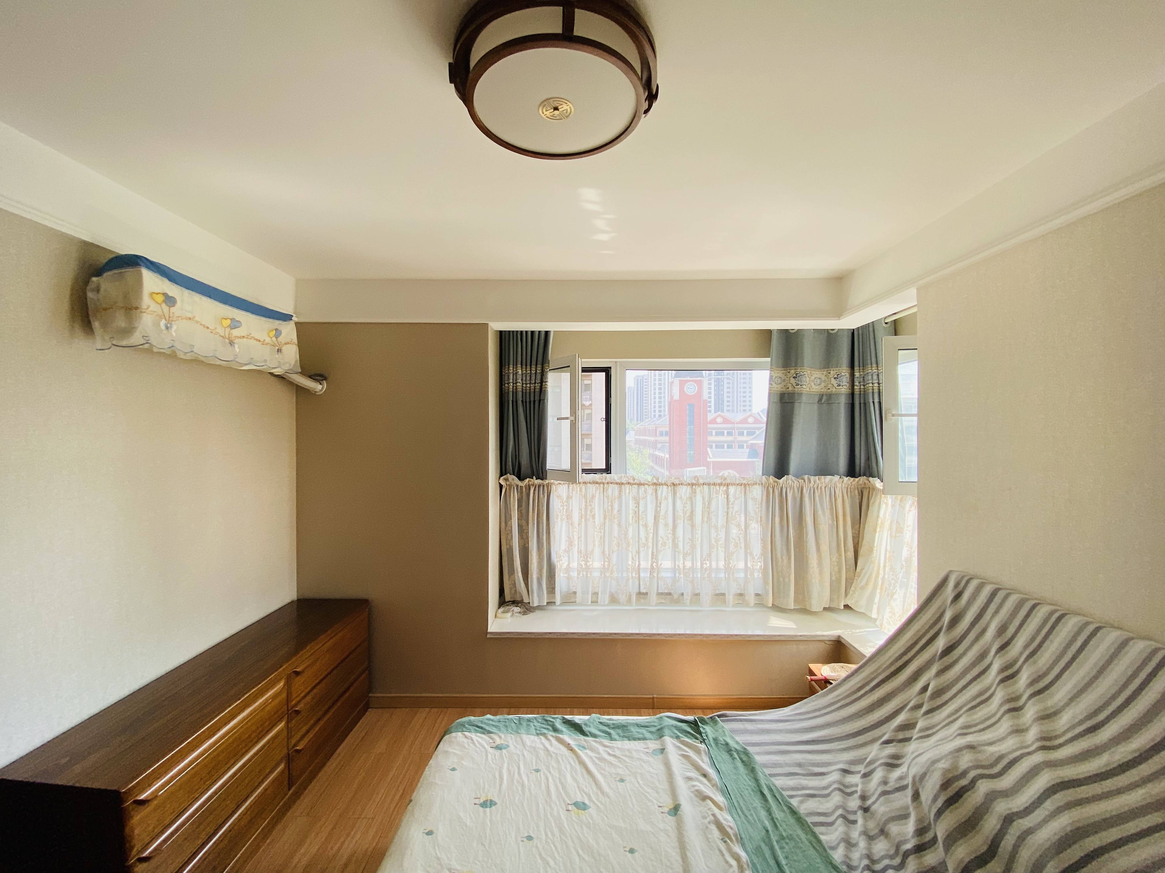 万科龙湖城市之光