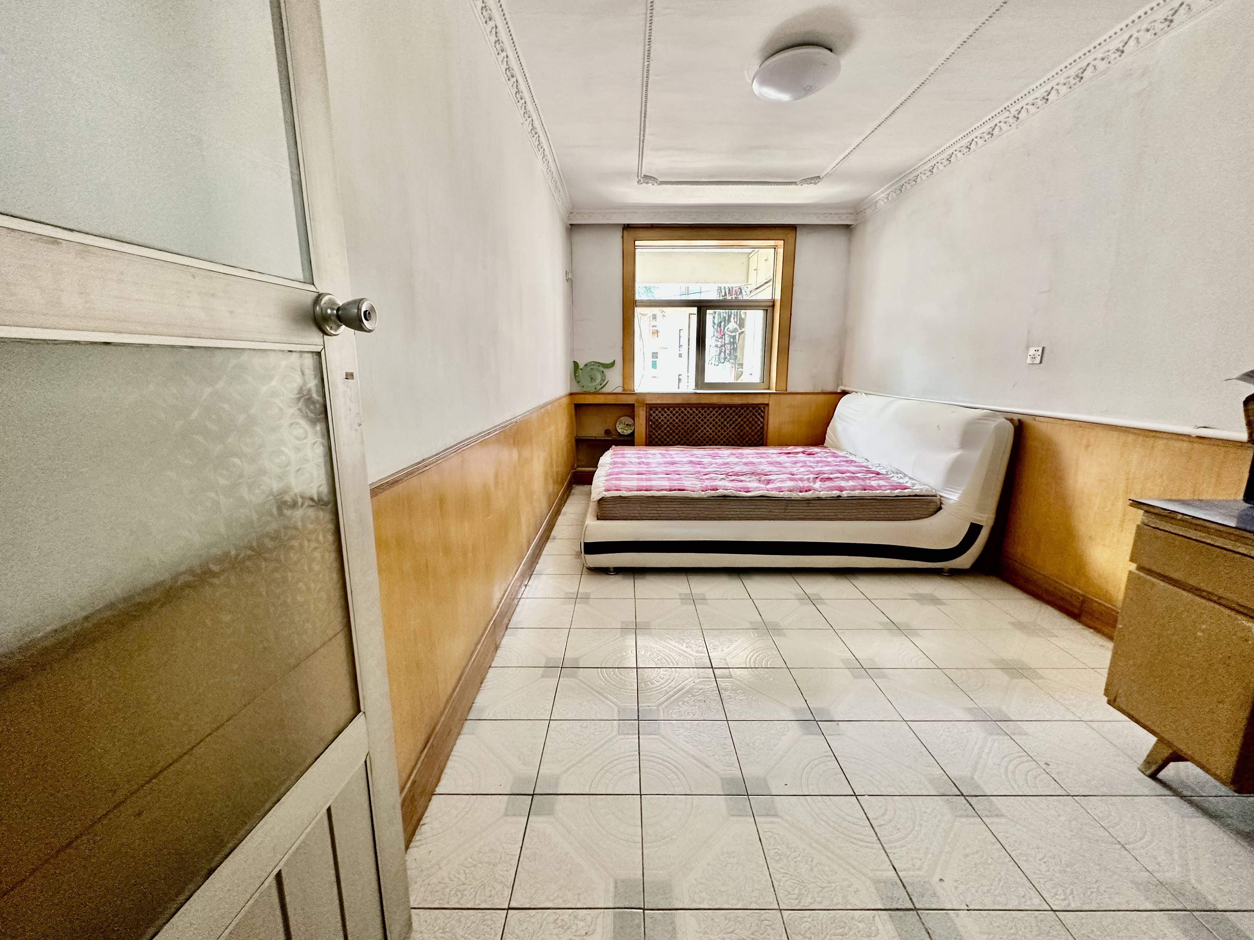 建国小经三路单位宿舍