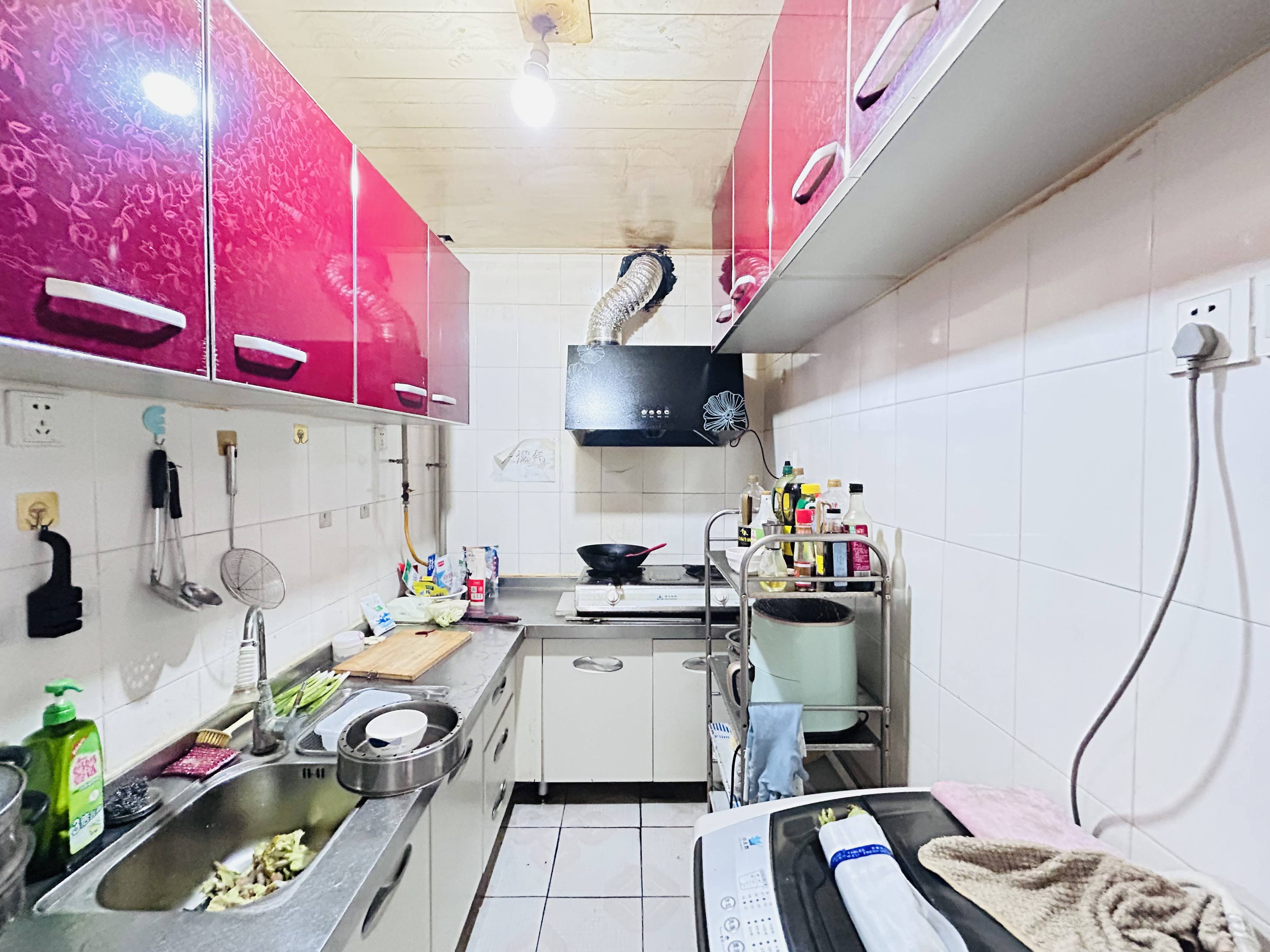 洪家楼南路13号