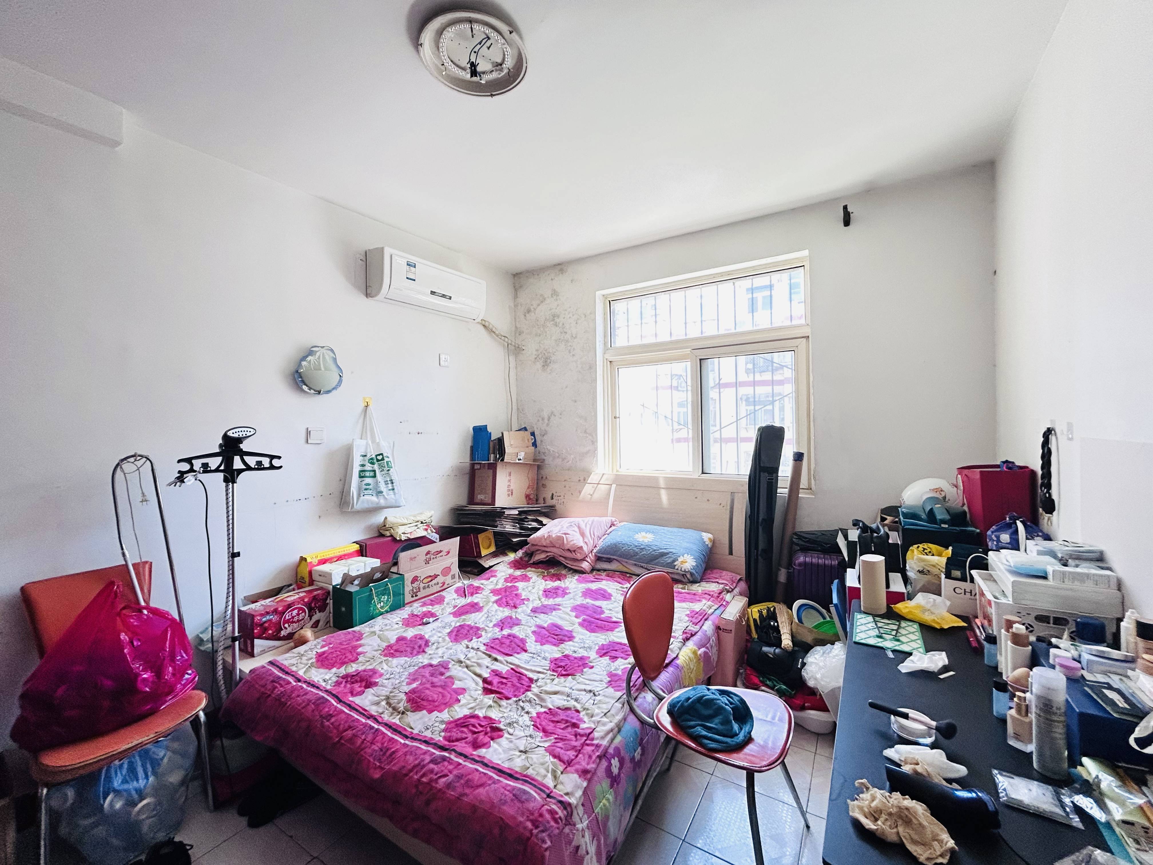 洪家楼南路13号