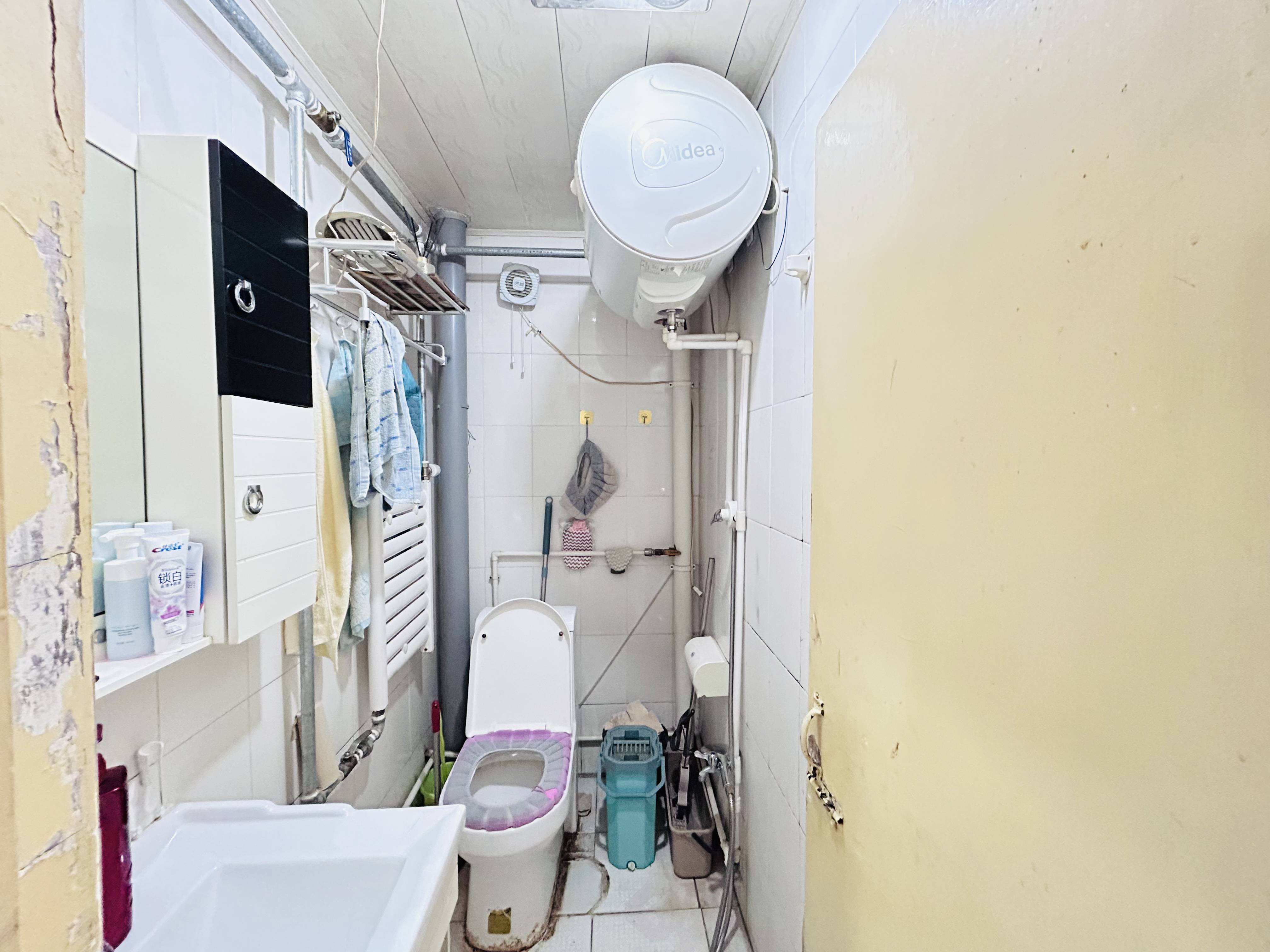 洪家楼南路13号