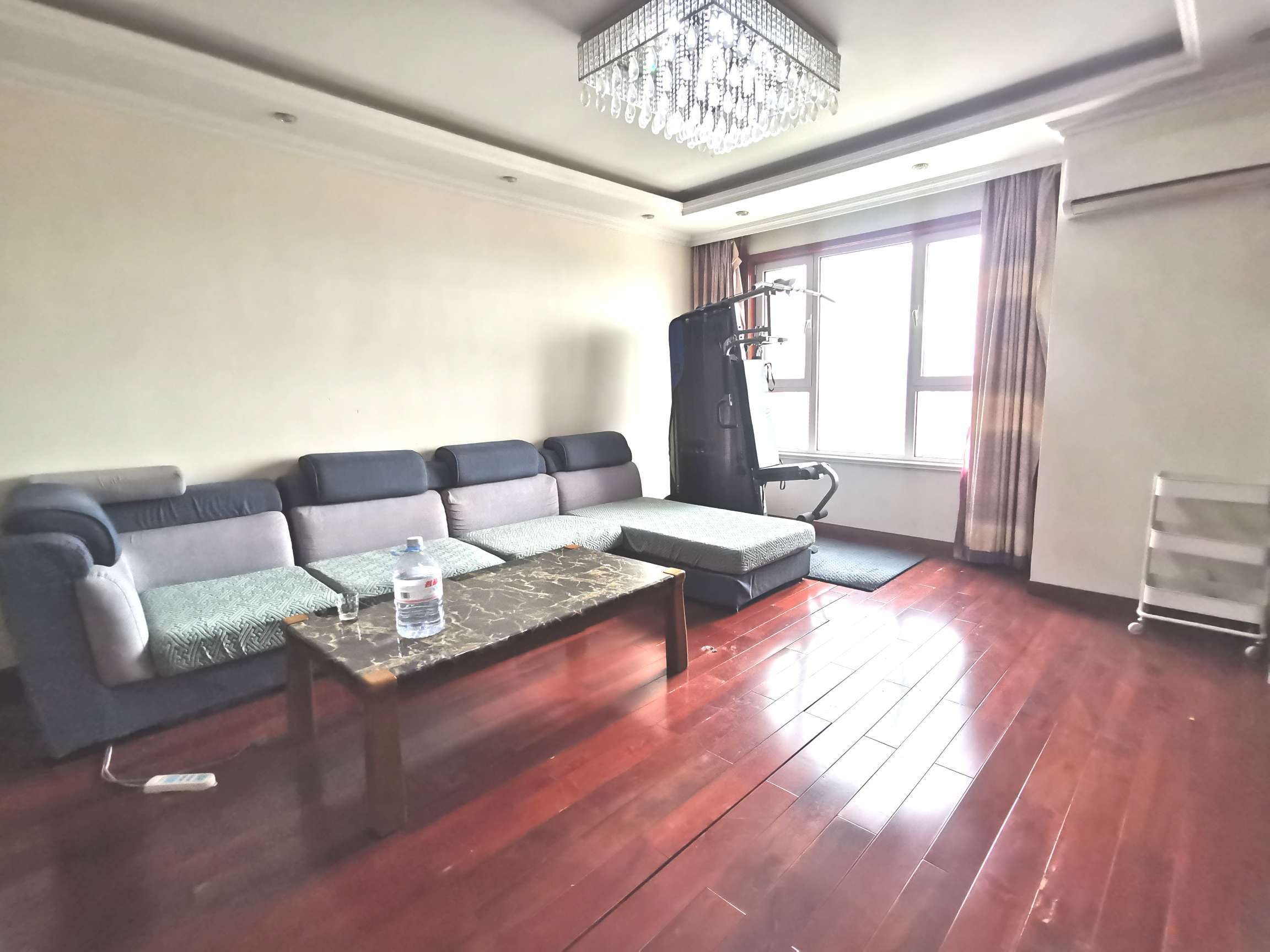 绿地新里卢浮公馆