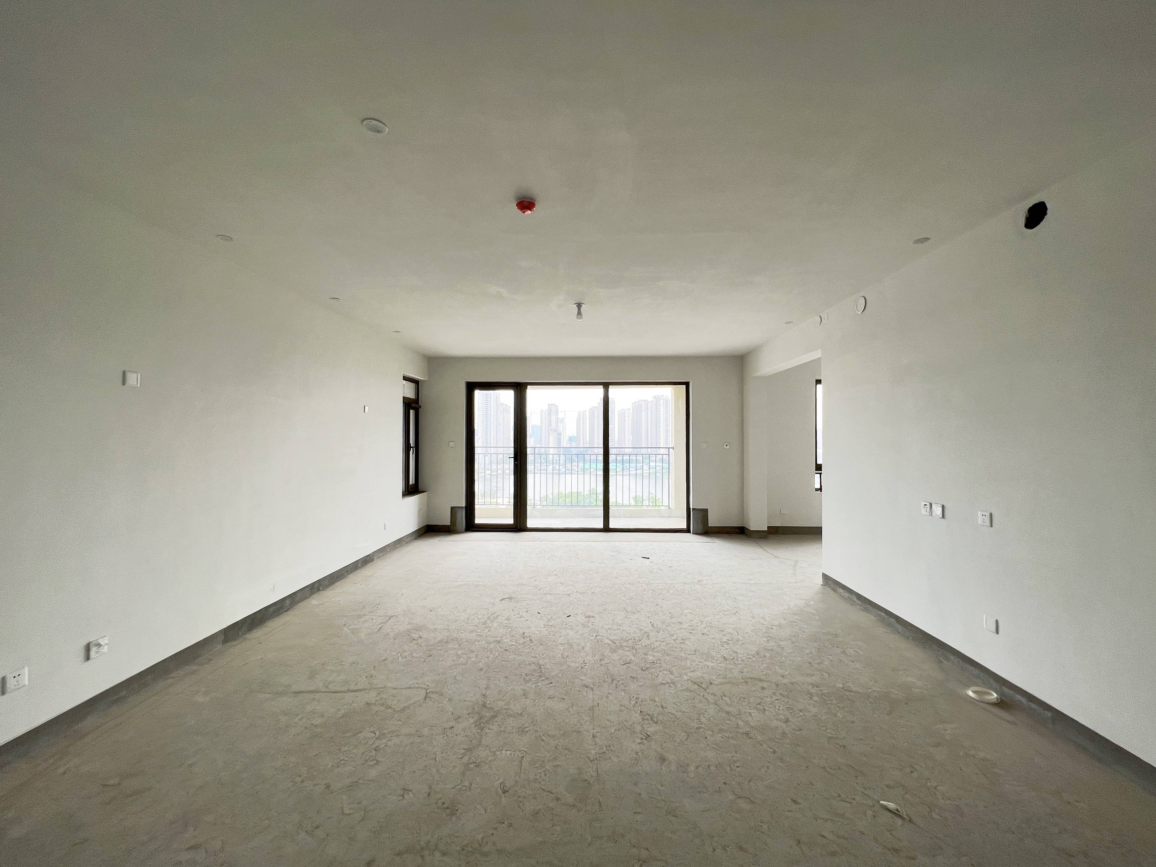  海尔云世界天玺 南北