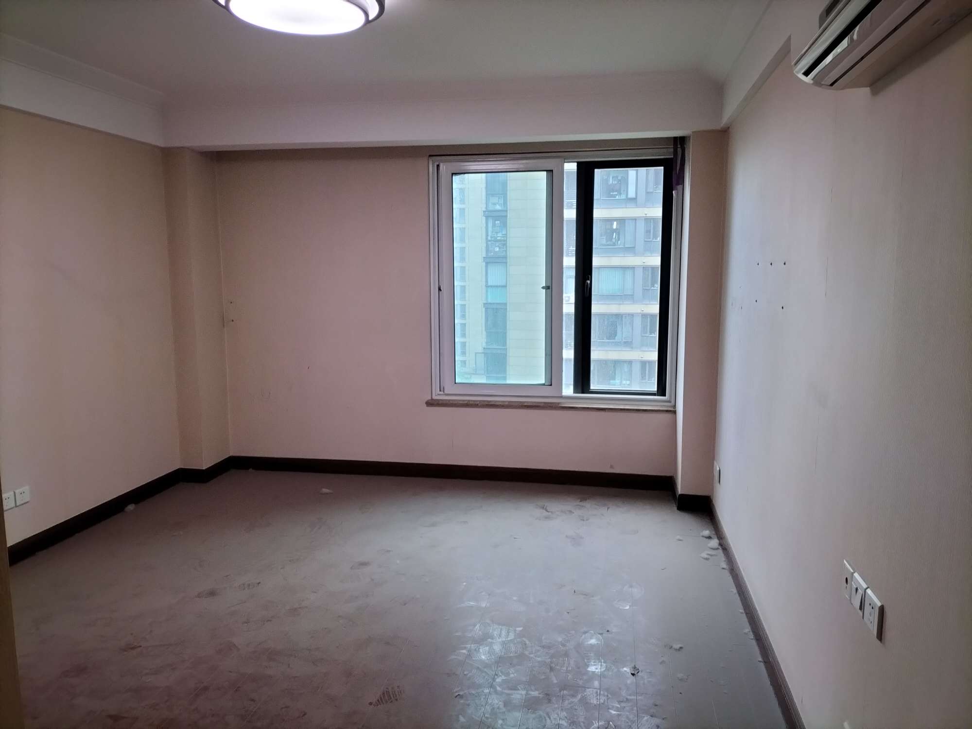 海尔绿城百合园