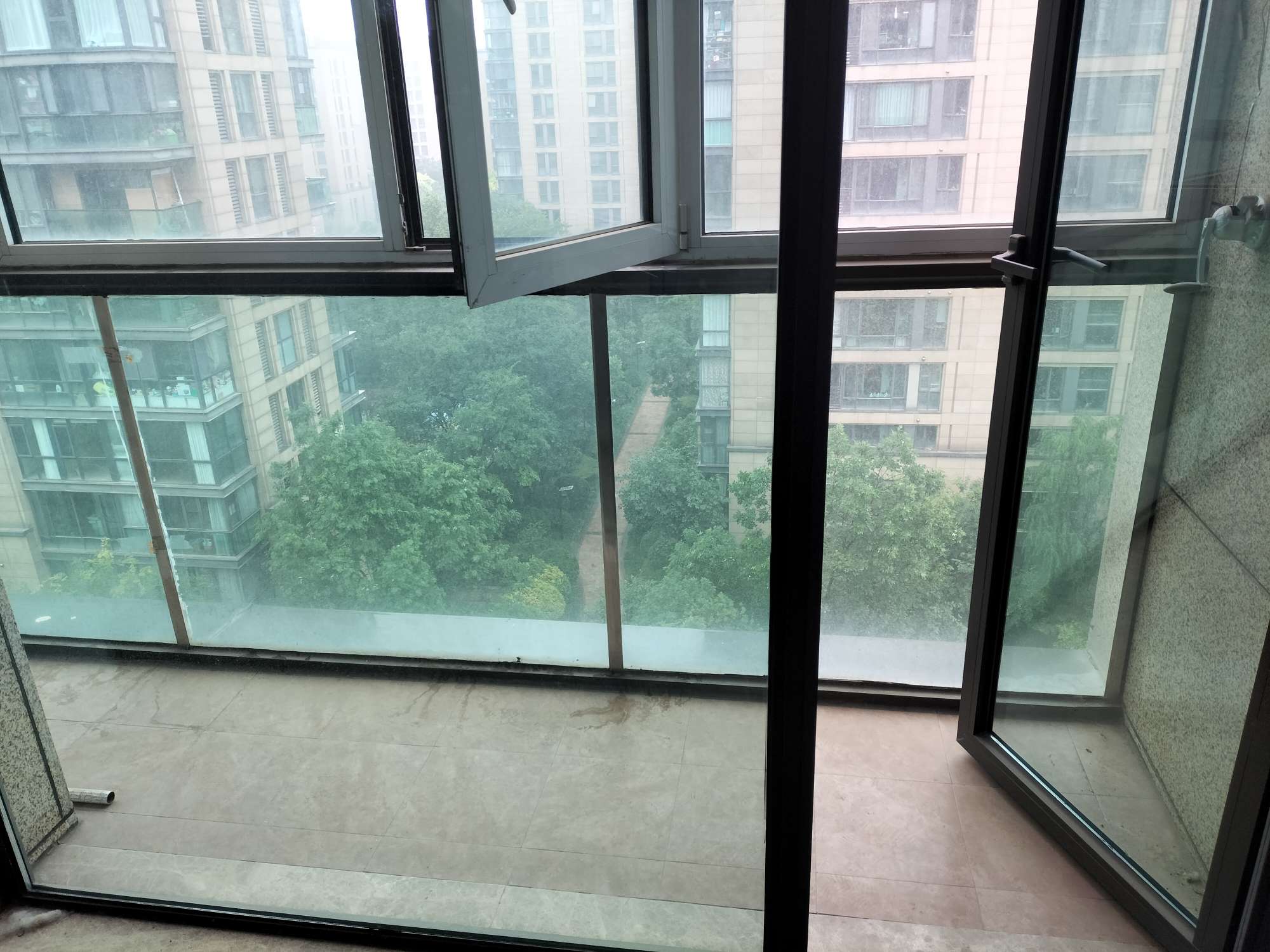 海尔绿城百合园