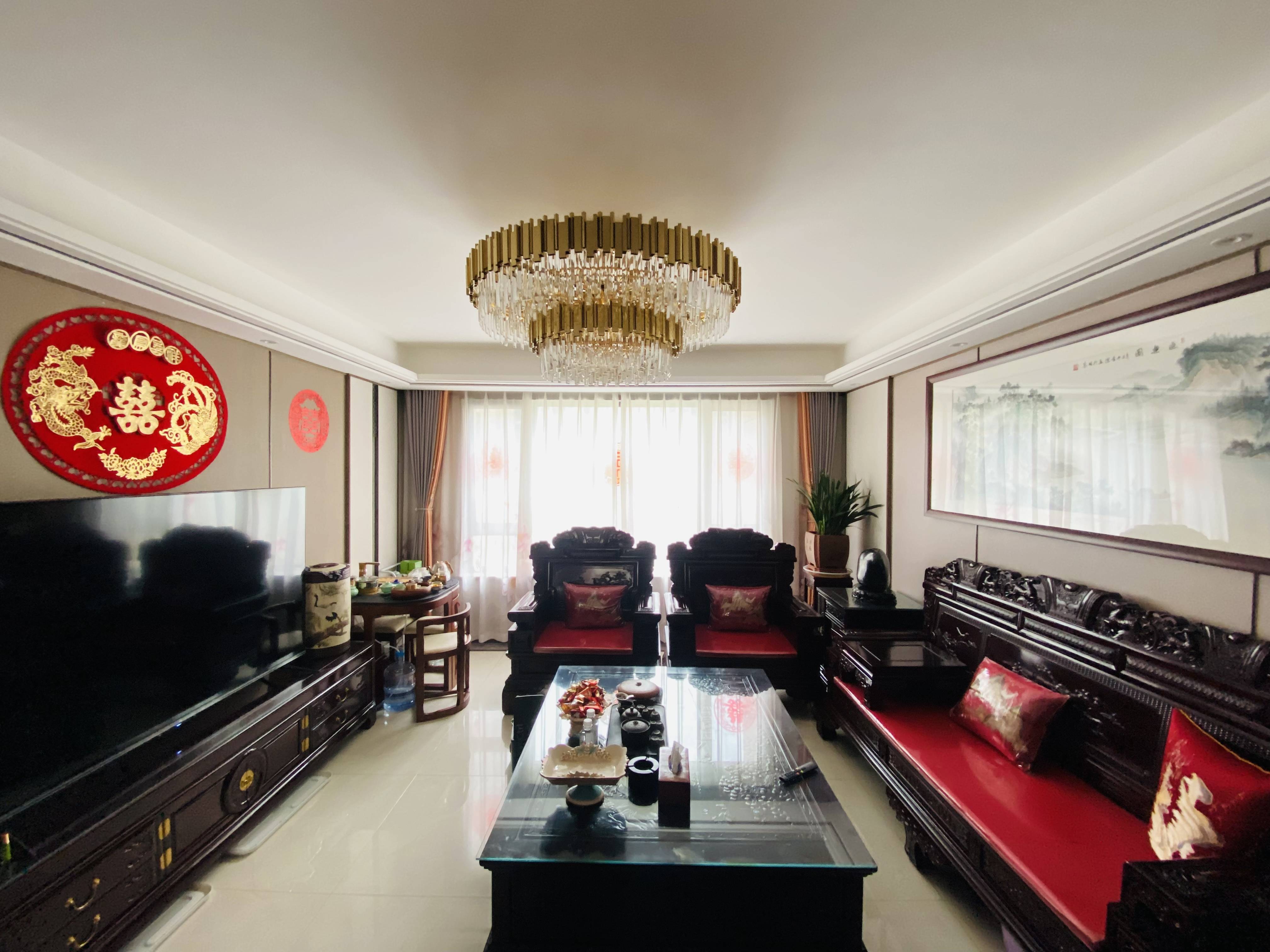  融创文旅城珠玉园 南北