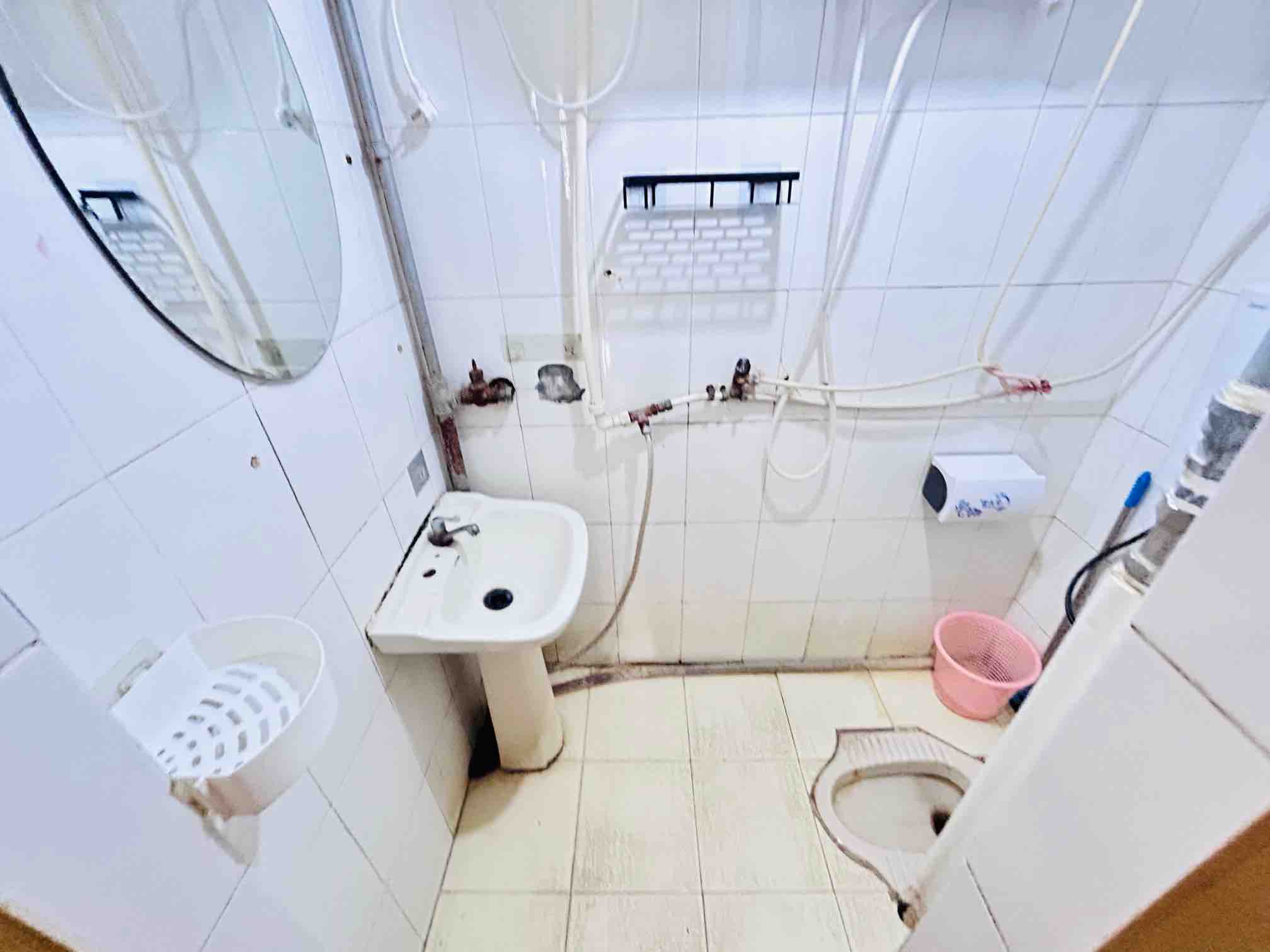 洪家楼南路15号院