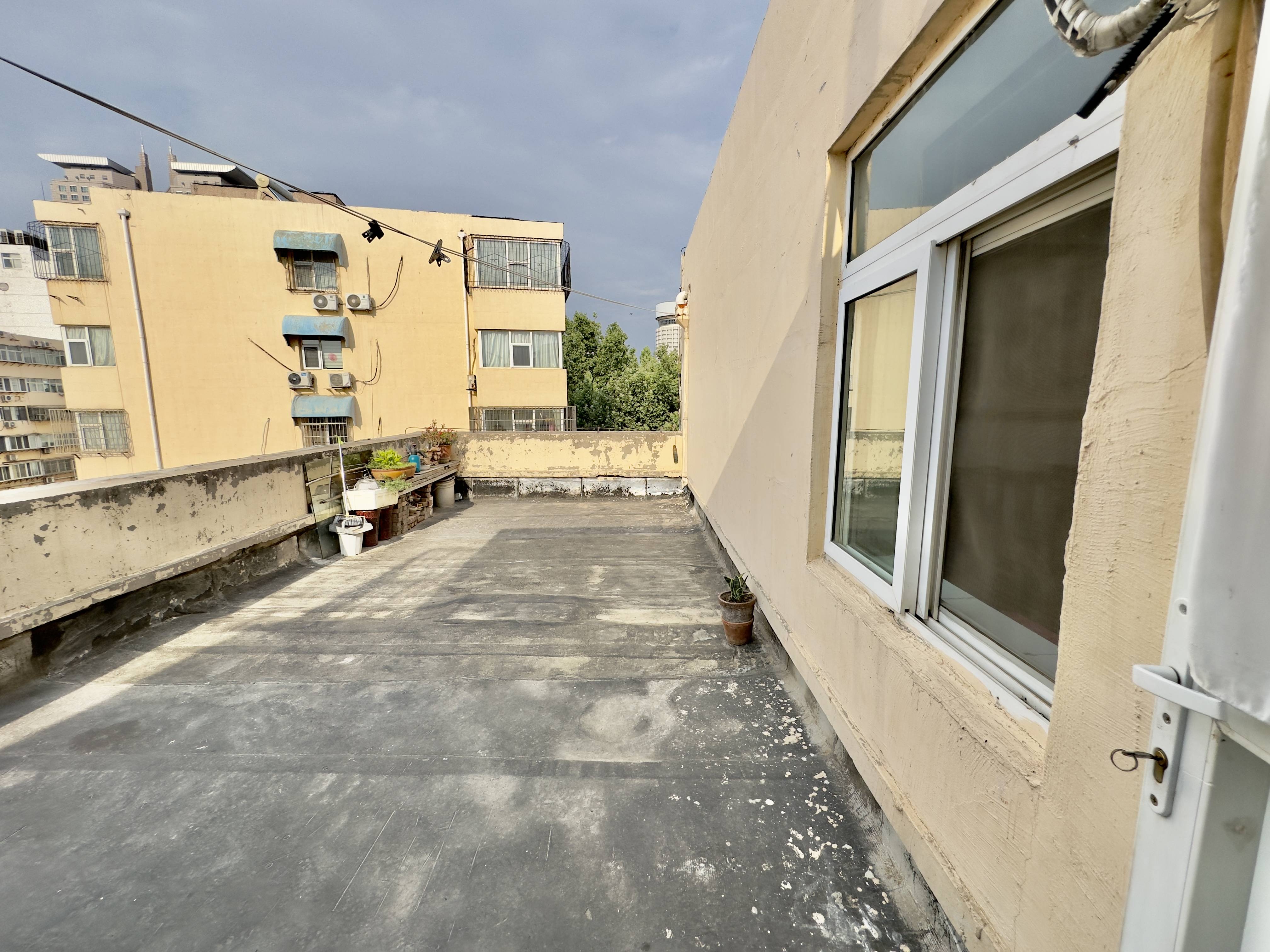 纬三路单位宿舍