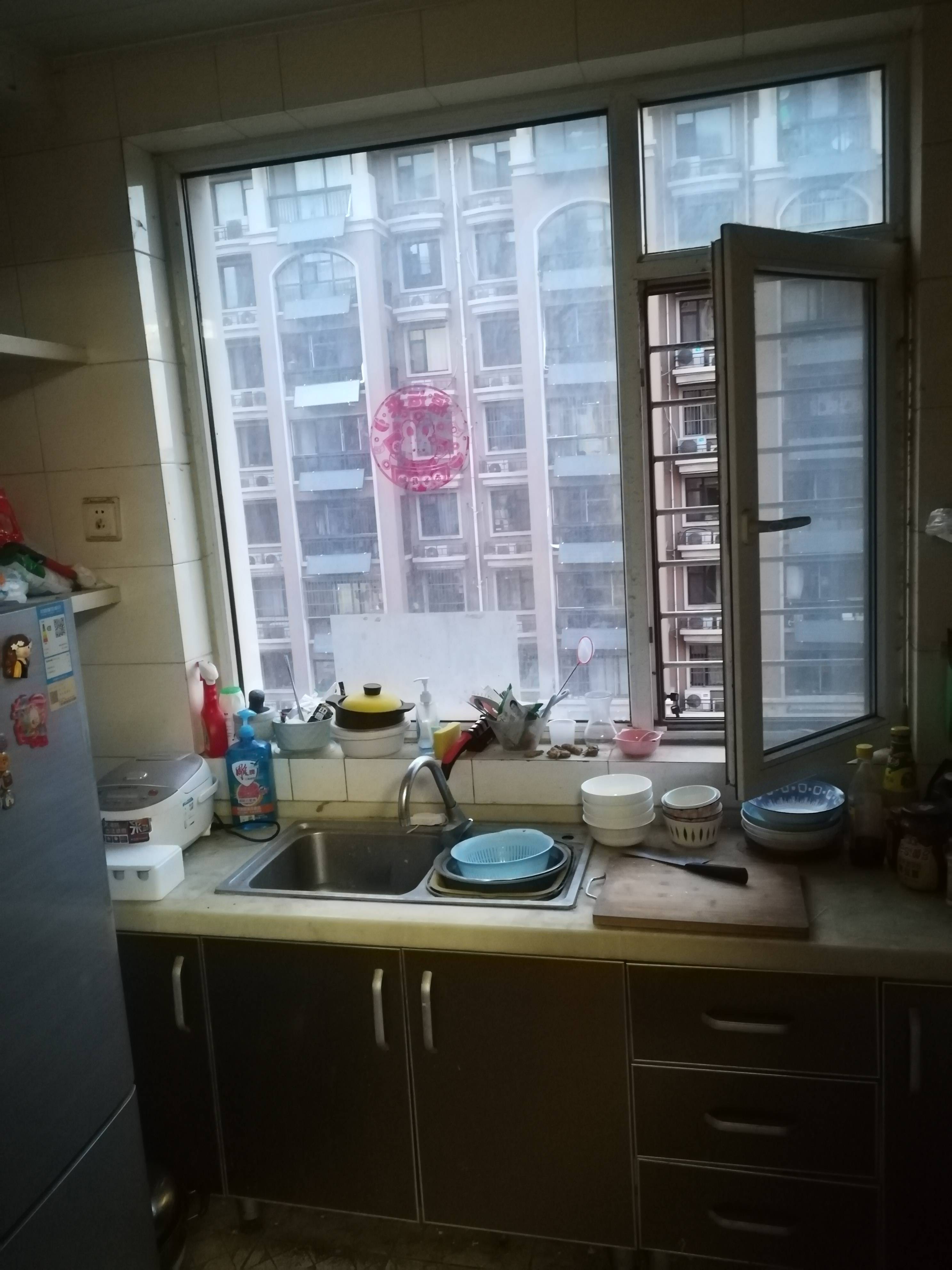 假日丽景花园