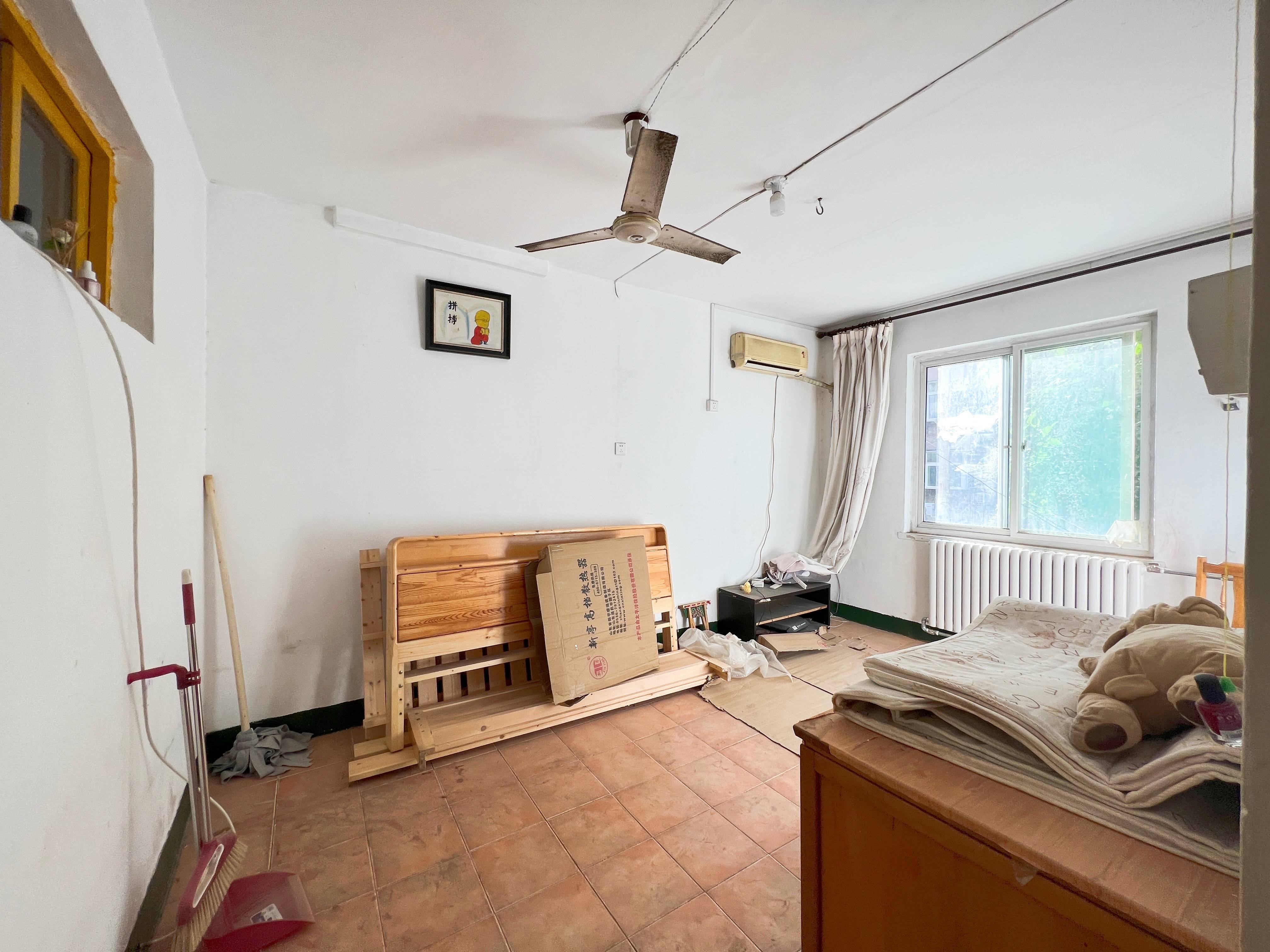 黄岗东路单位宿舍