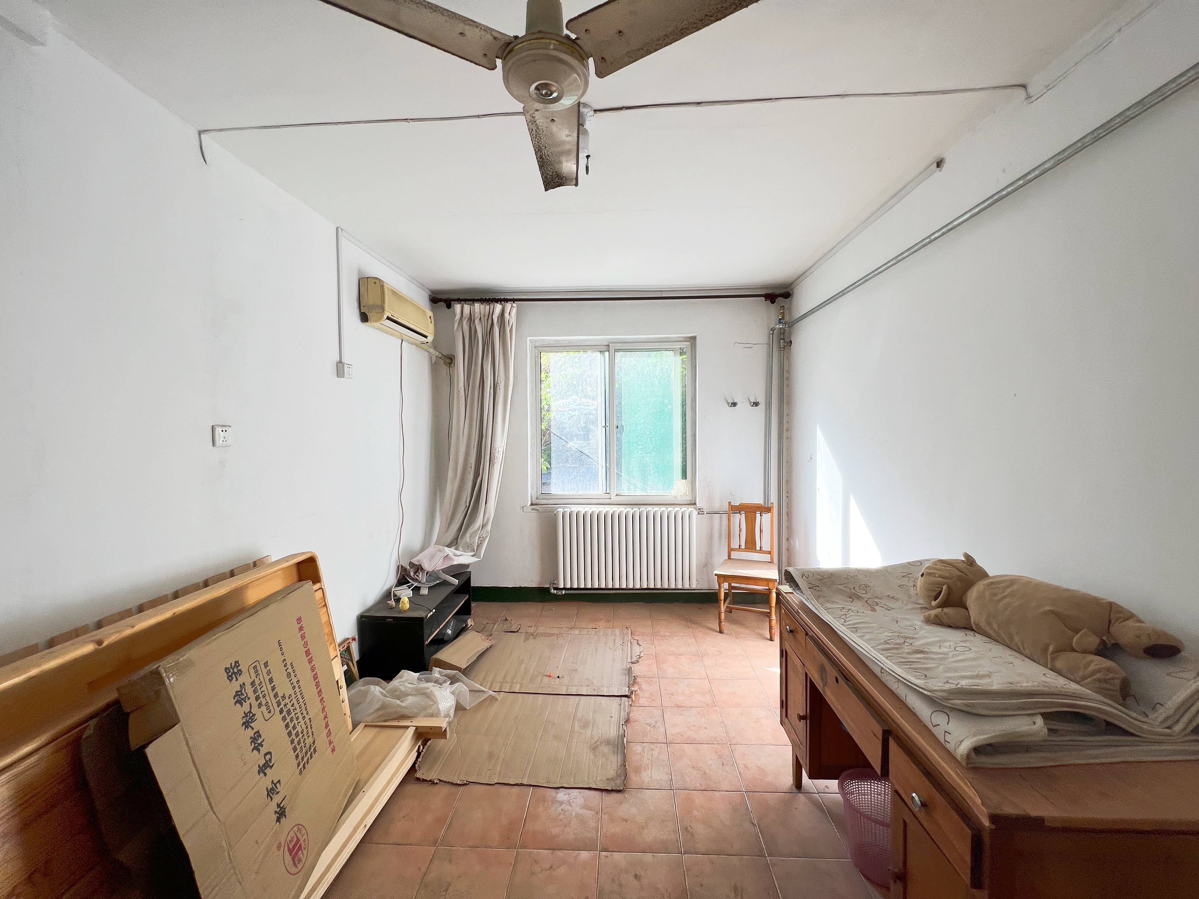 黄岗东路单位宿舍