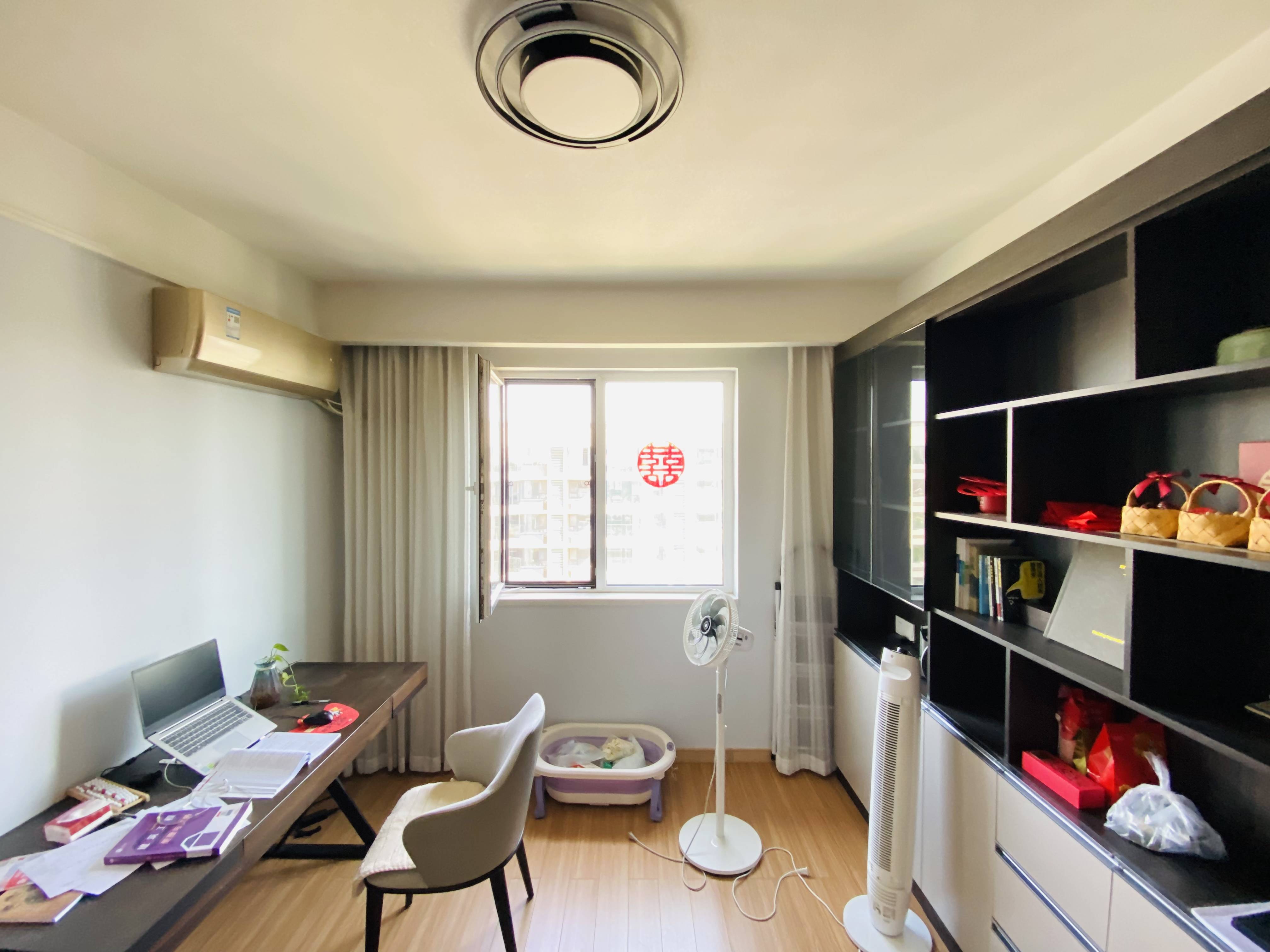 万科龙湖城市之光