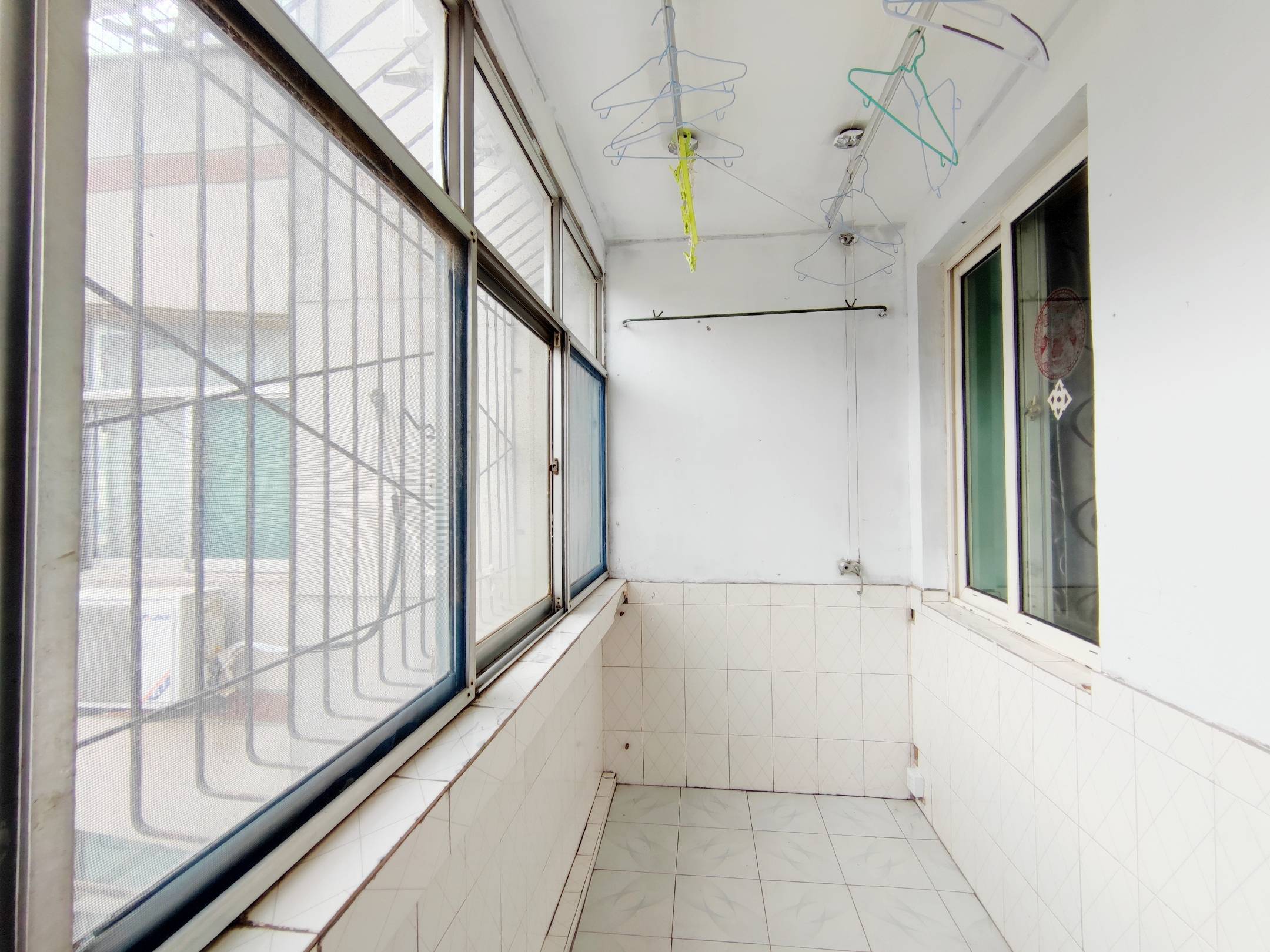 白马山铁路新村