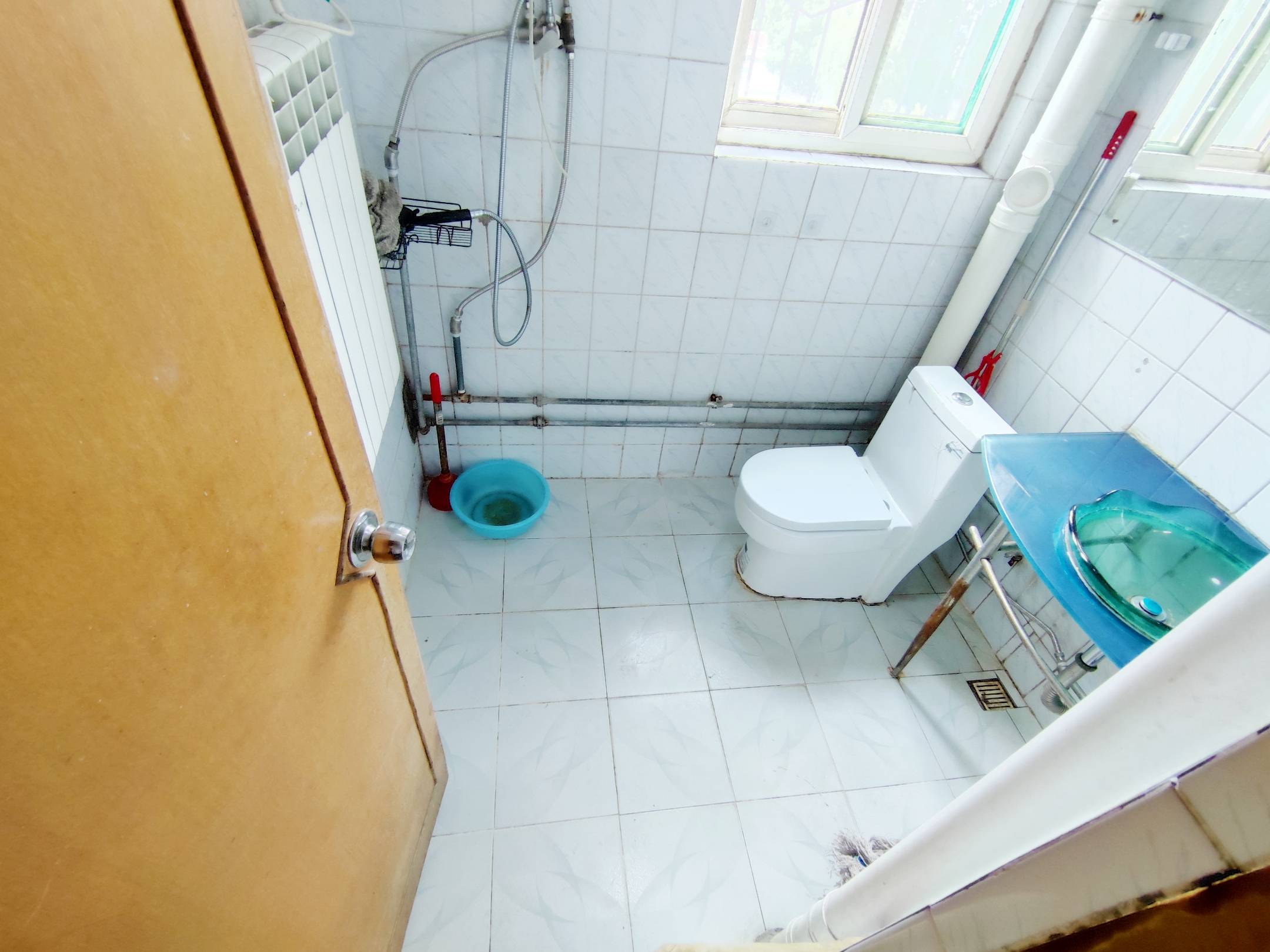 白马山铁路新村