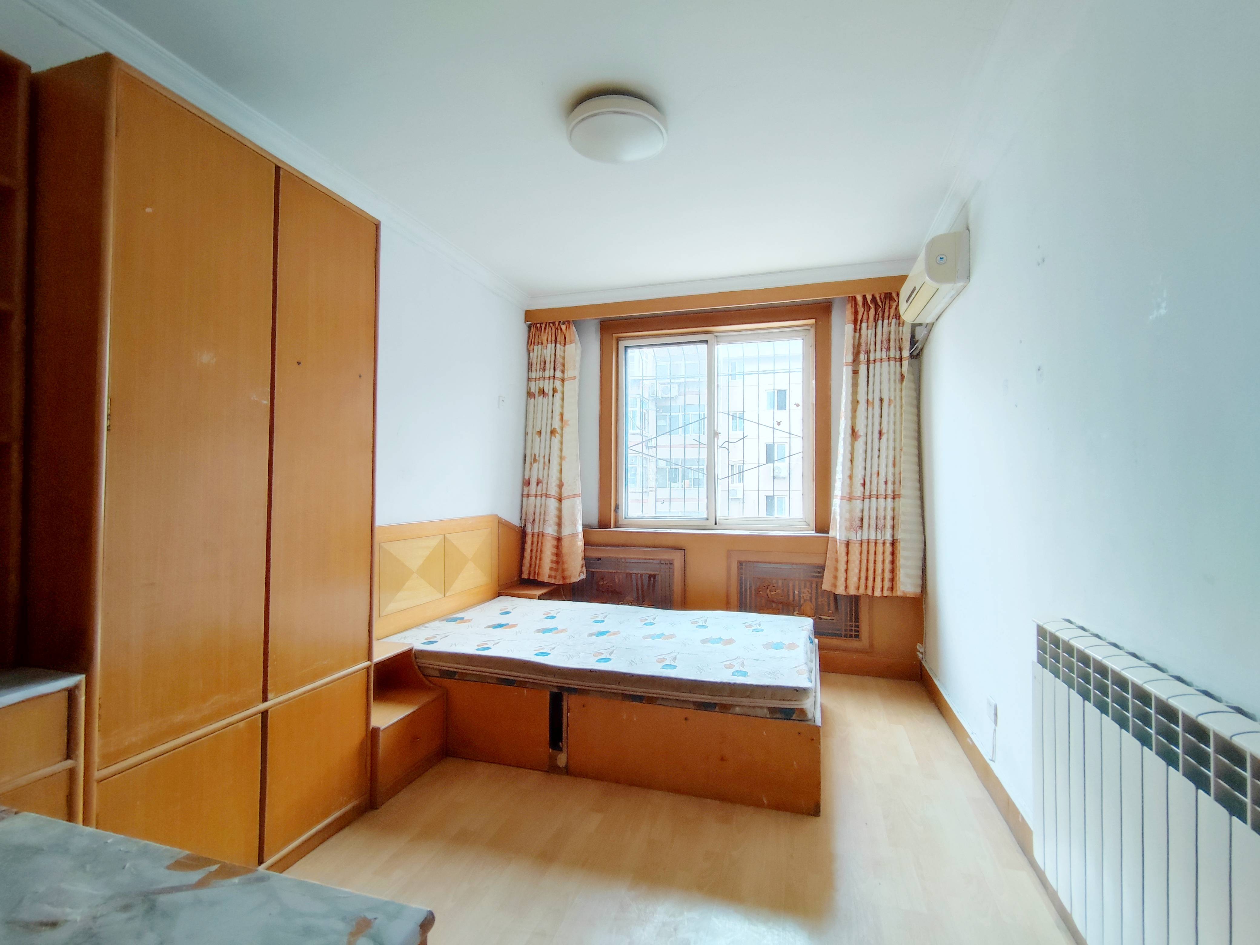 白马山铁路新村