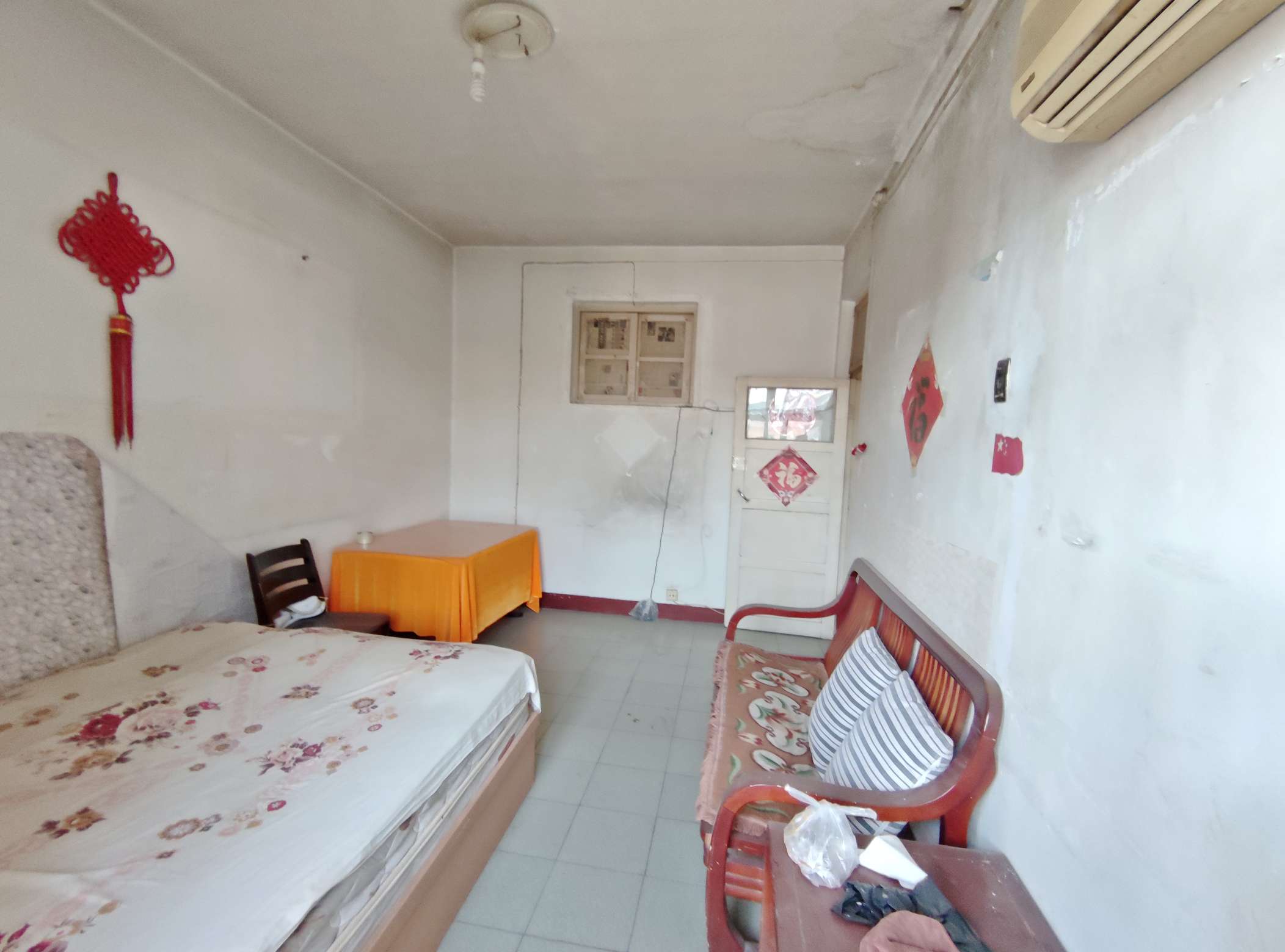 建设路重汽宿舍