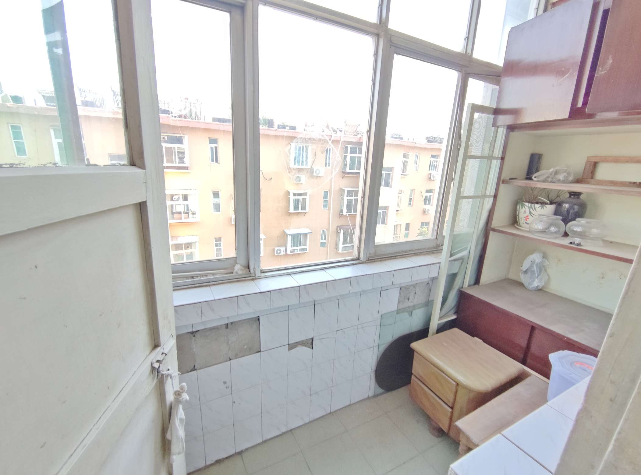 建设路重汽宿舍