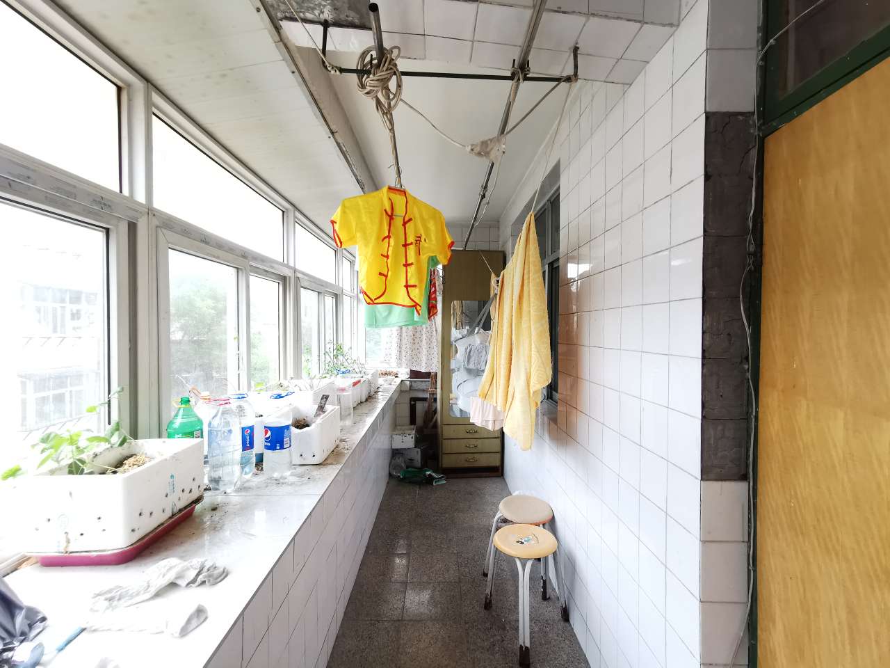 建筑新村南路27号