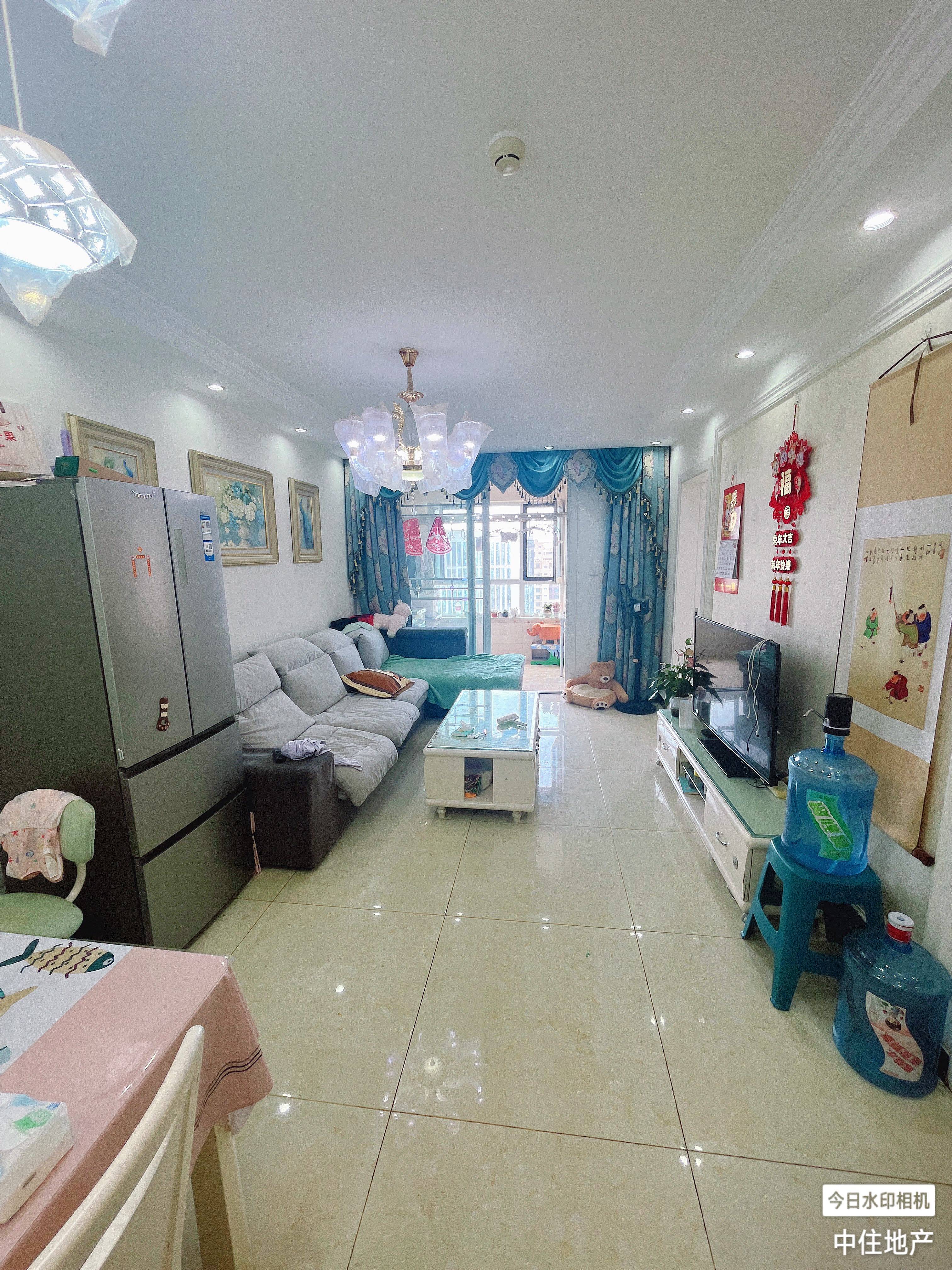 整租·新出  西市场 保利中心华府 3室，家具齐全，拎包入住